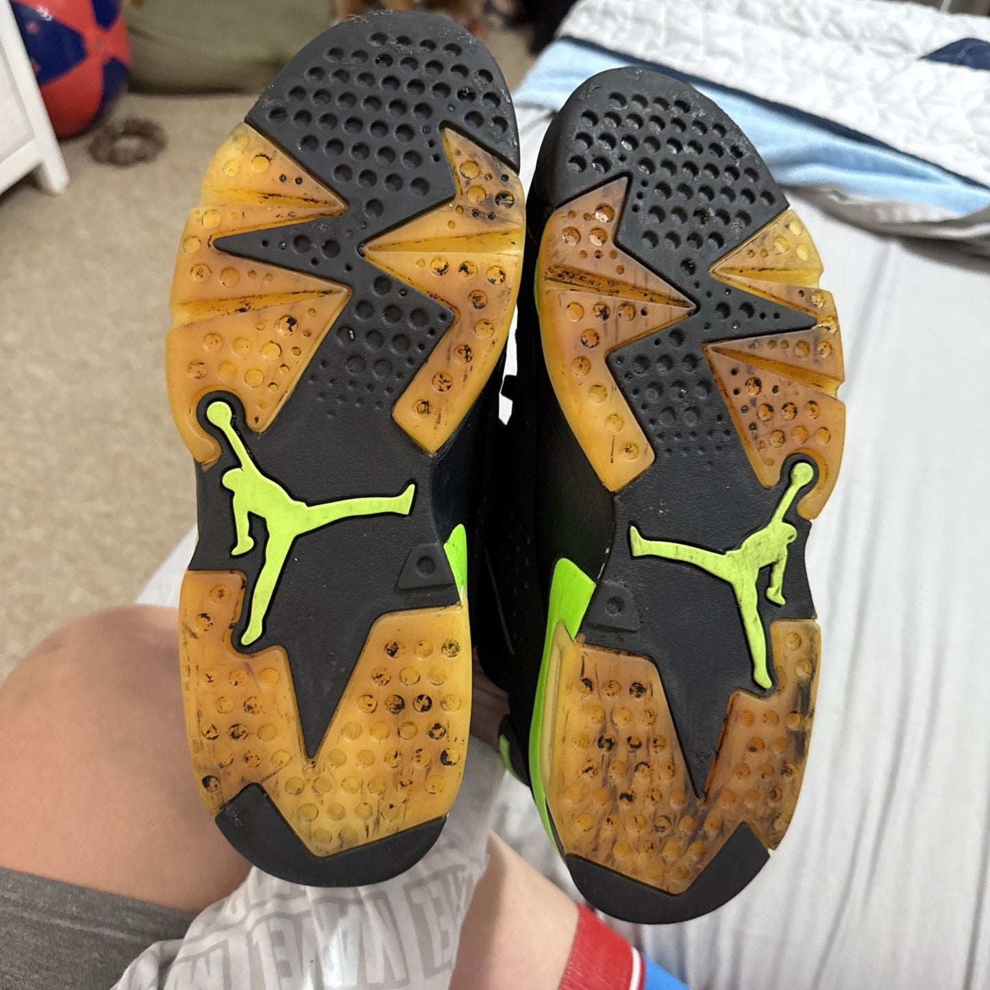 Size 8.5 - Jordan 6 Retro Electric Green 2021