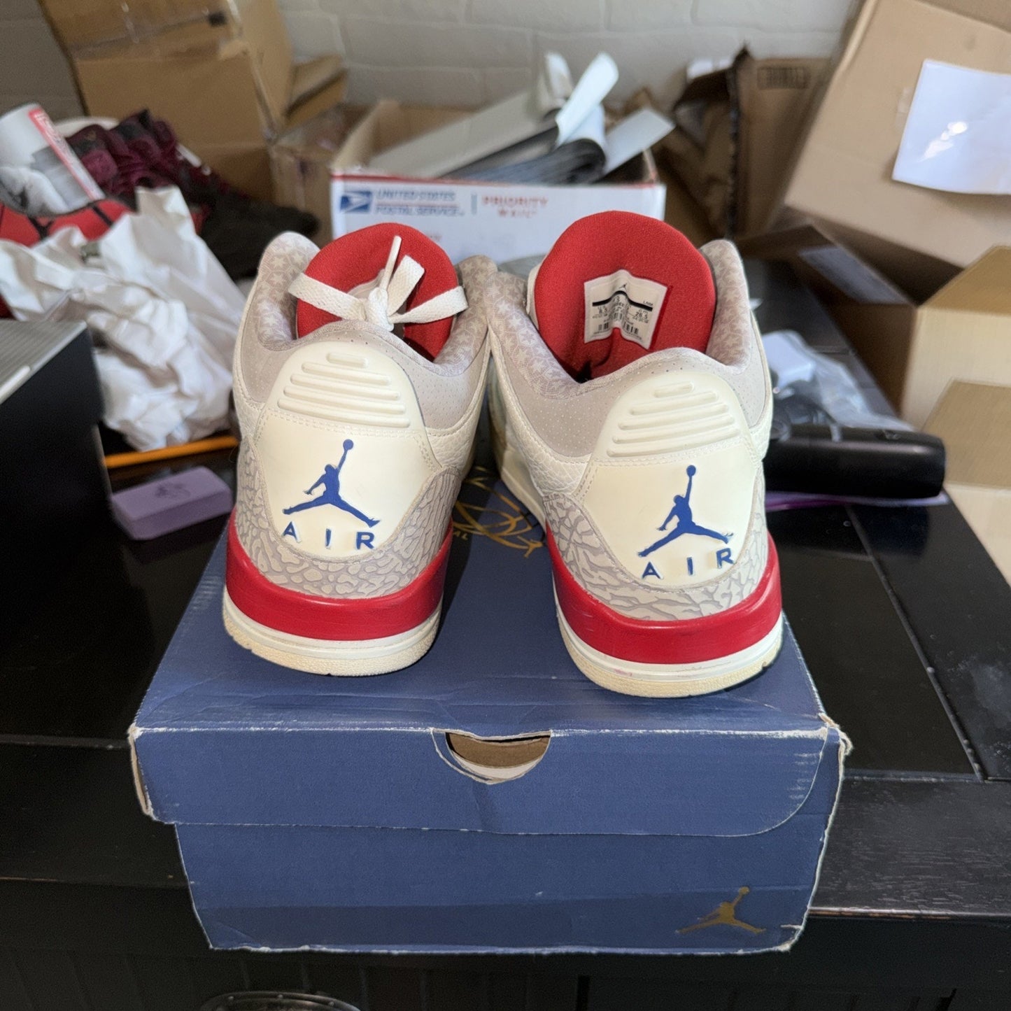 Size 8.5 - Air Jordan 3 Retro International Flight