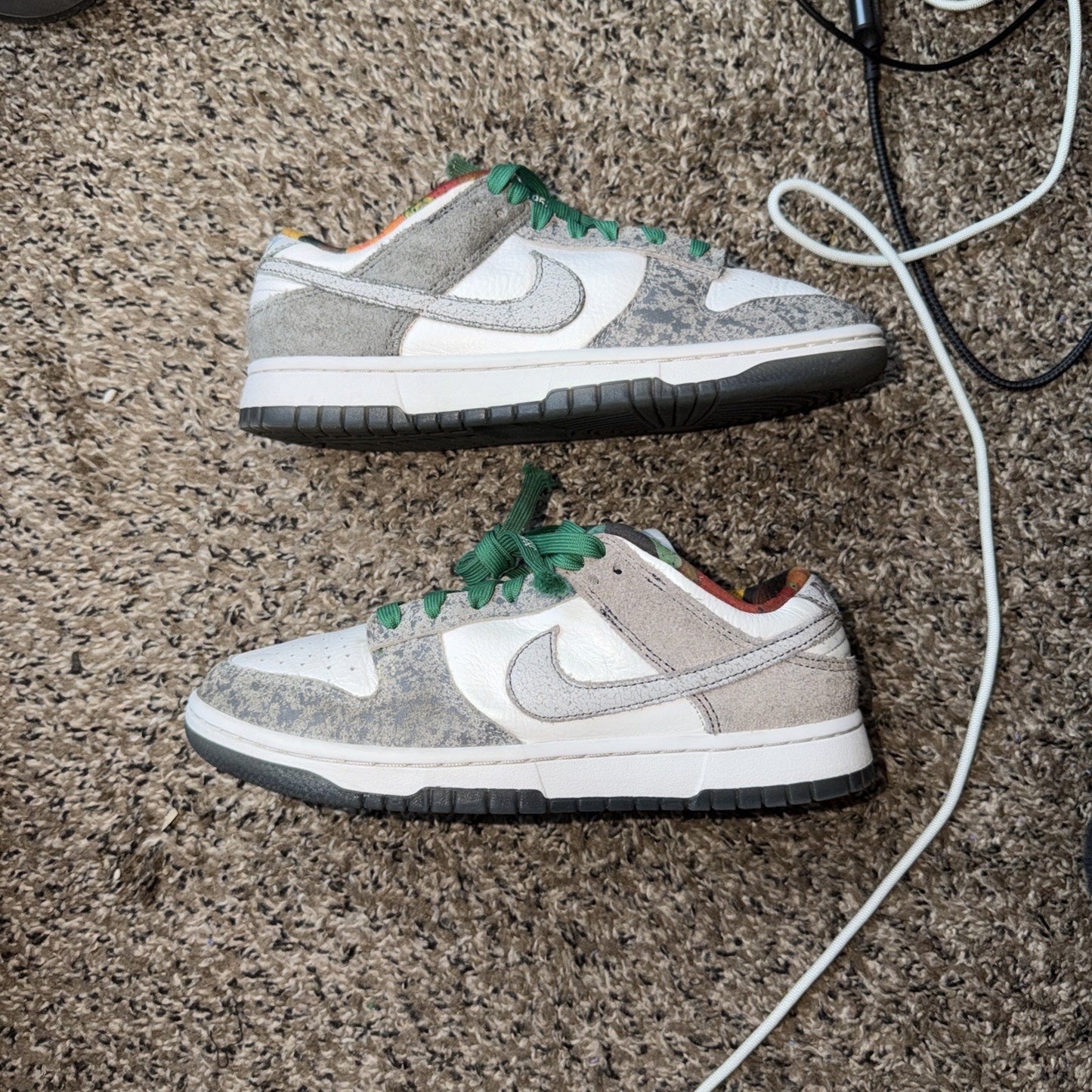 Size 6 - Nike Dunk Premium Low Philly