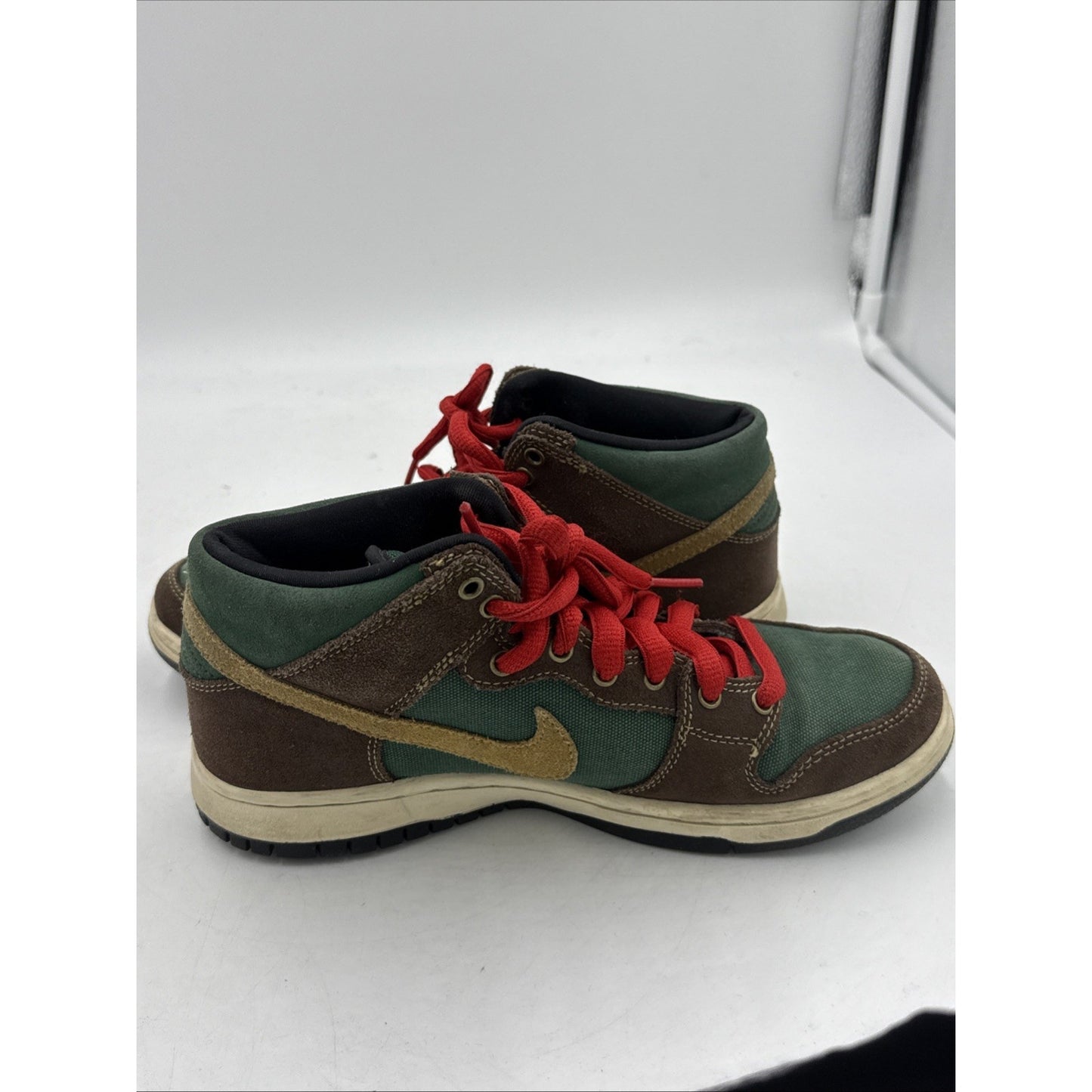 Size 5.5 - Nike Dunk Pro Sb Mid Patagonia