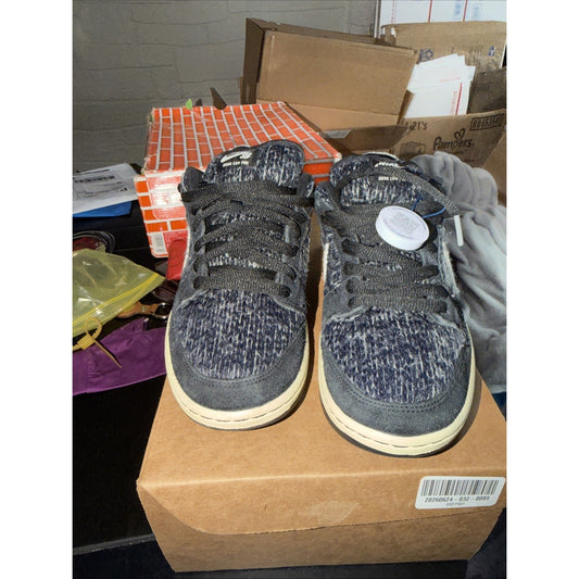 Nike SB Dunk Low Warmth Pack 2014 Size 10.5 Wool Suede Upper
