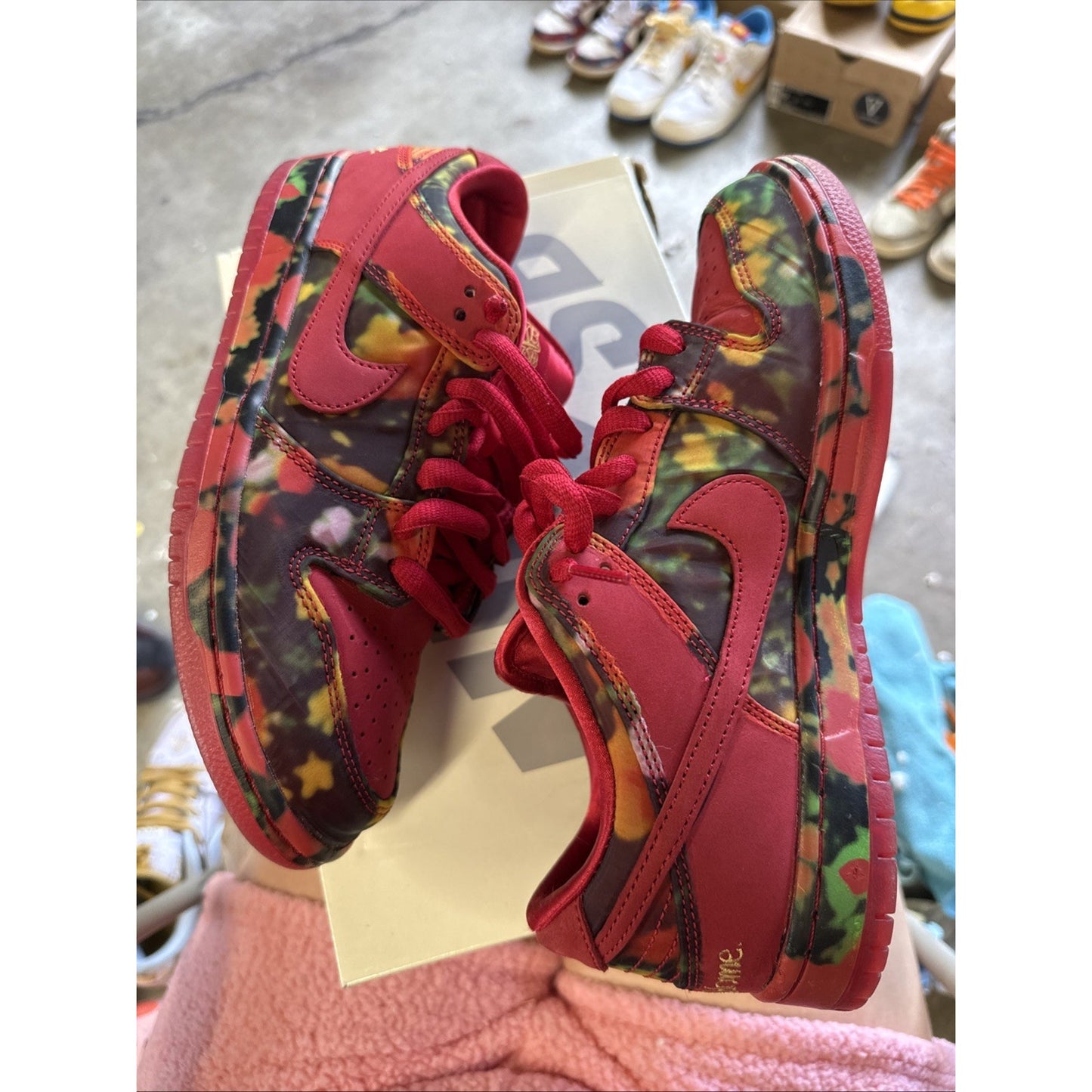 SZ 8 Mens The Wizard of Oz x Nike Dunk SB Low Poppy Field FZ1291-600