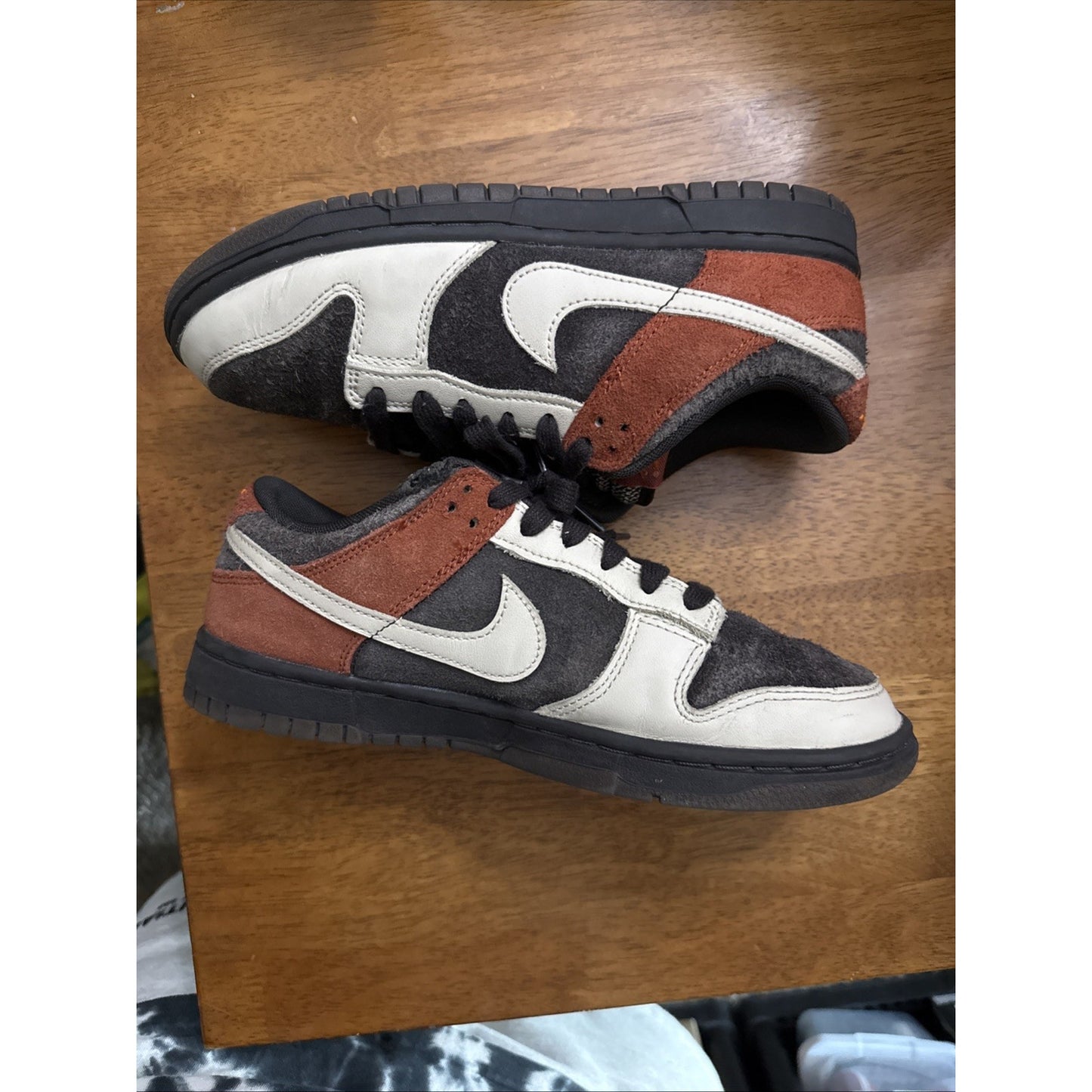 Men's Nike Dunk Low Red Panda sneakers Size 8 FV0395-200