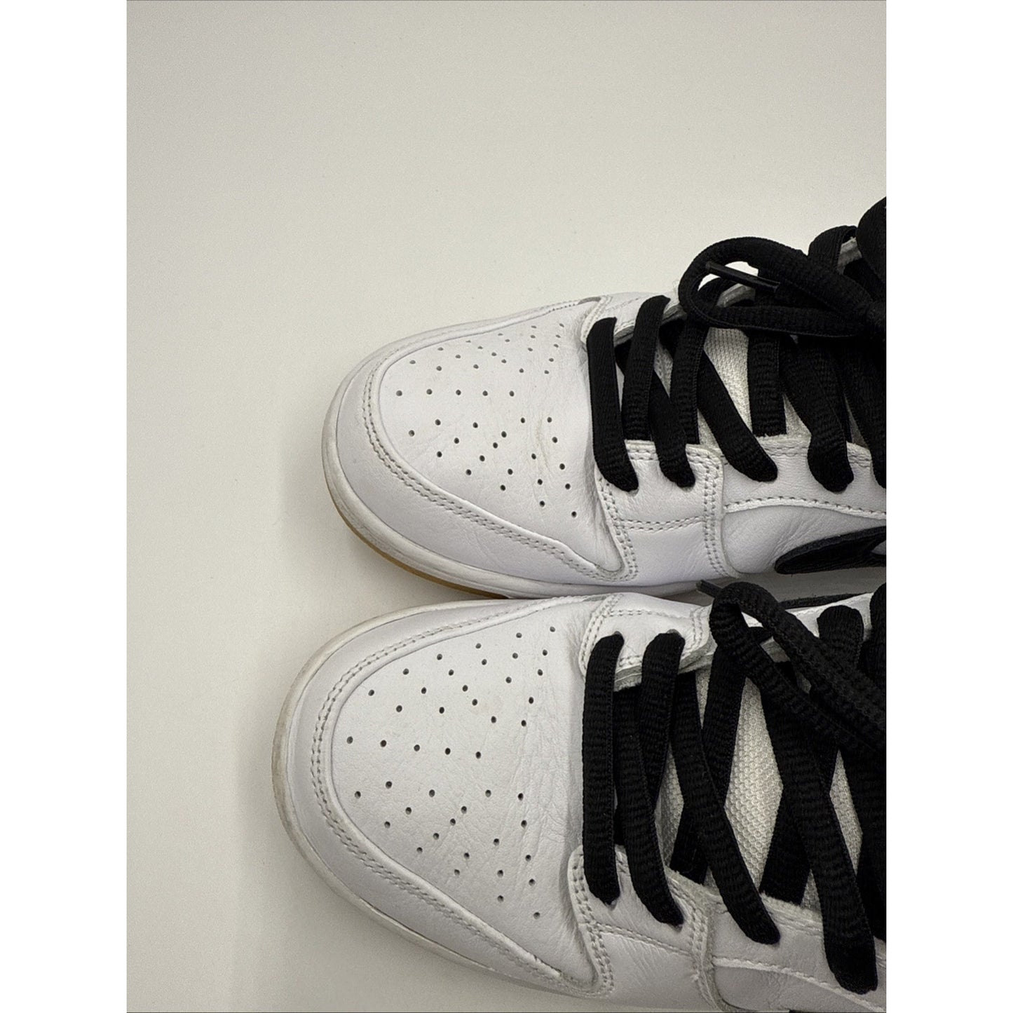 Size 10 - Nike SB Dunk Low White Gum