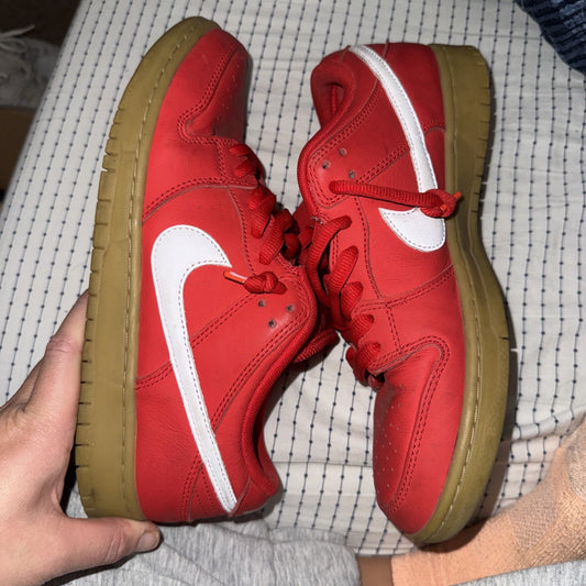 Size 9 - Nike Dunk Pro SB Low University Red Gum LEP