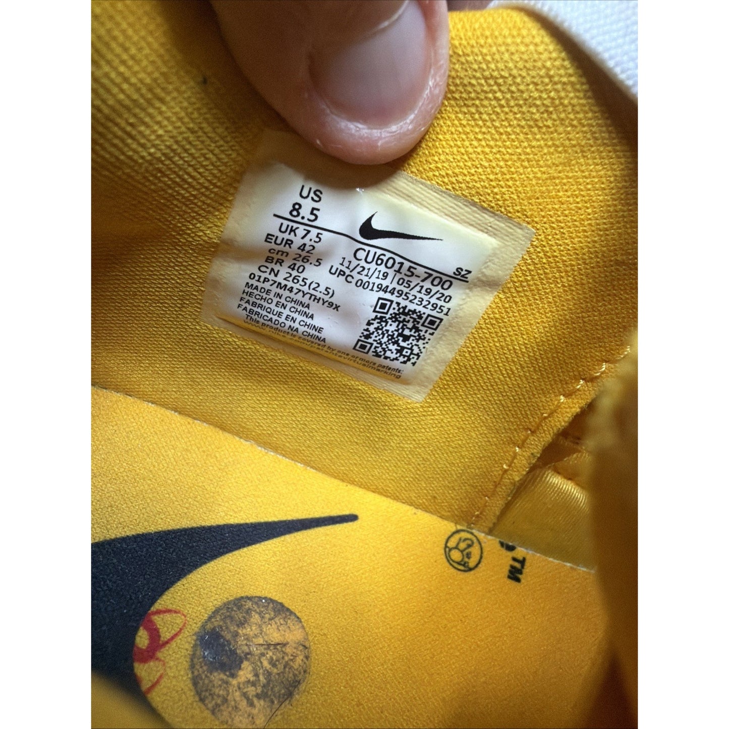 Size 8.5 - Nike Off-White x Air Rubber Dunk University Gold