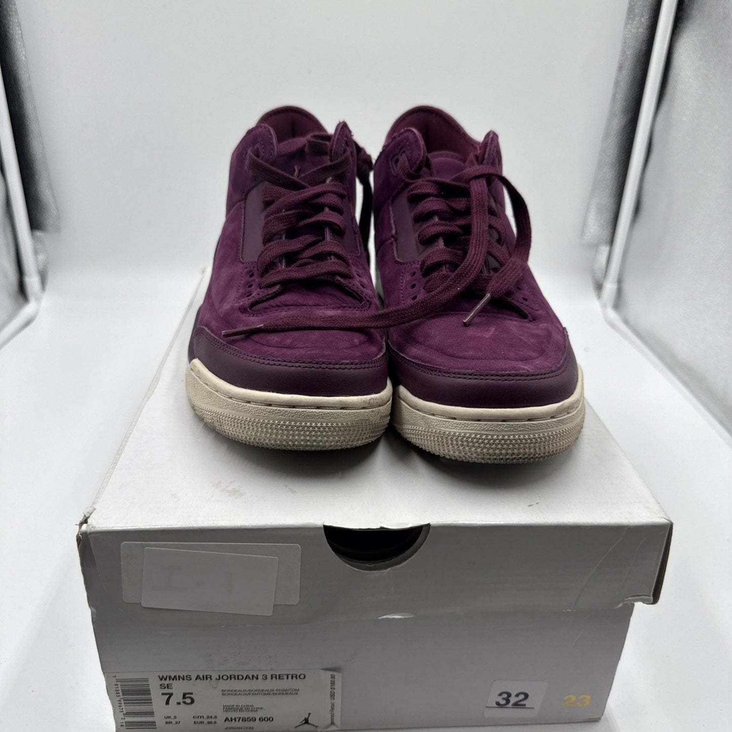 Size 7.5 - Air Jordan 3 Retro Bordeaux W