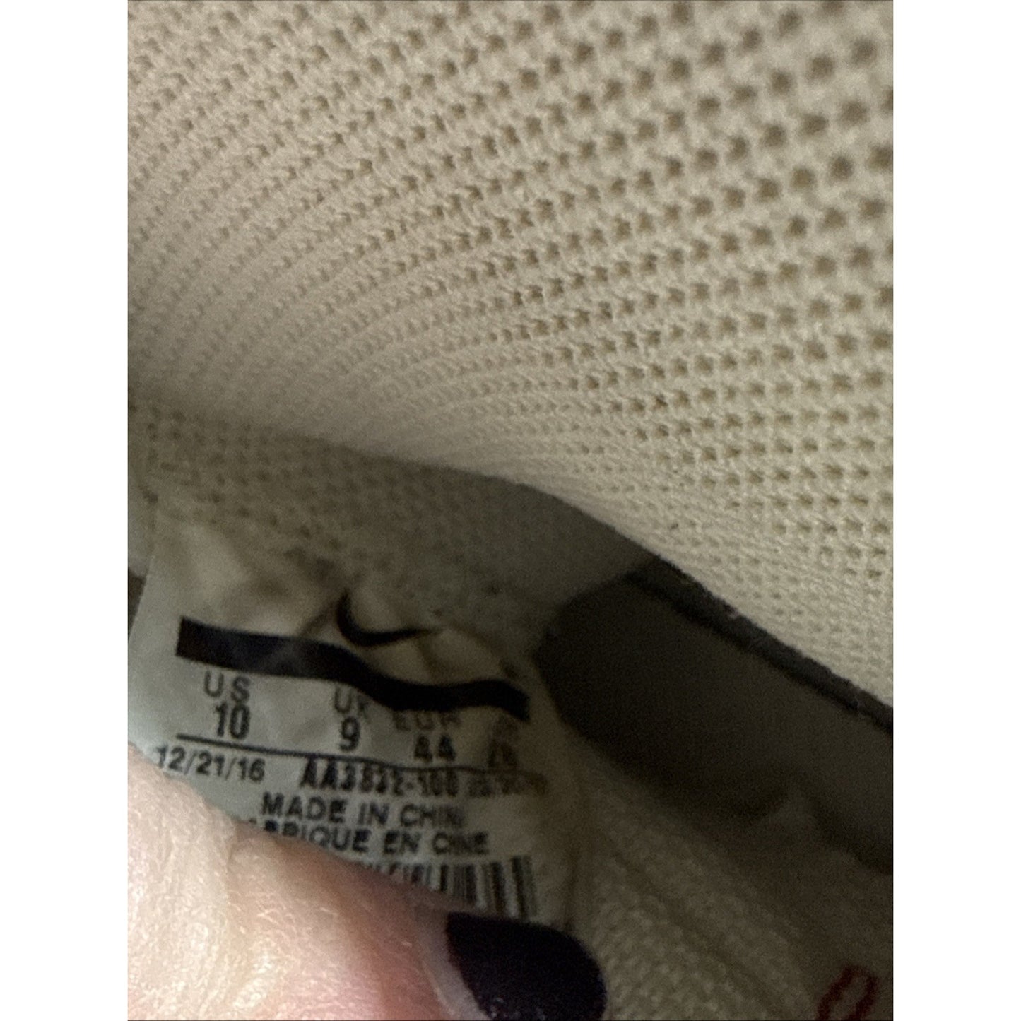 Size 10 - Nike Off-White x Blazer Mid The Ten