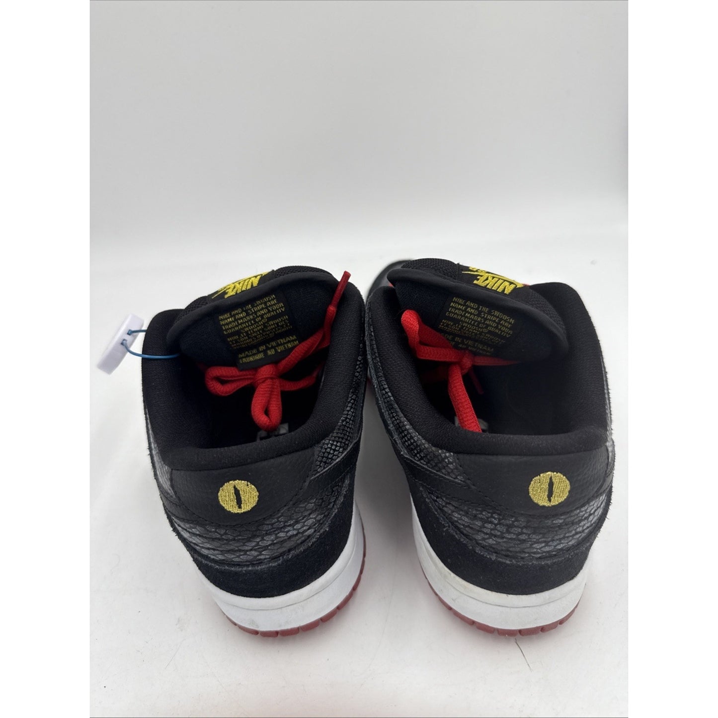 Size 8 - Nike Dunk Premium SB Low Snakeskin