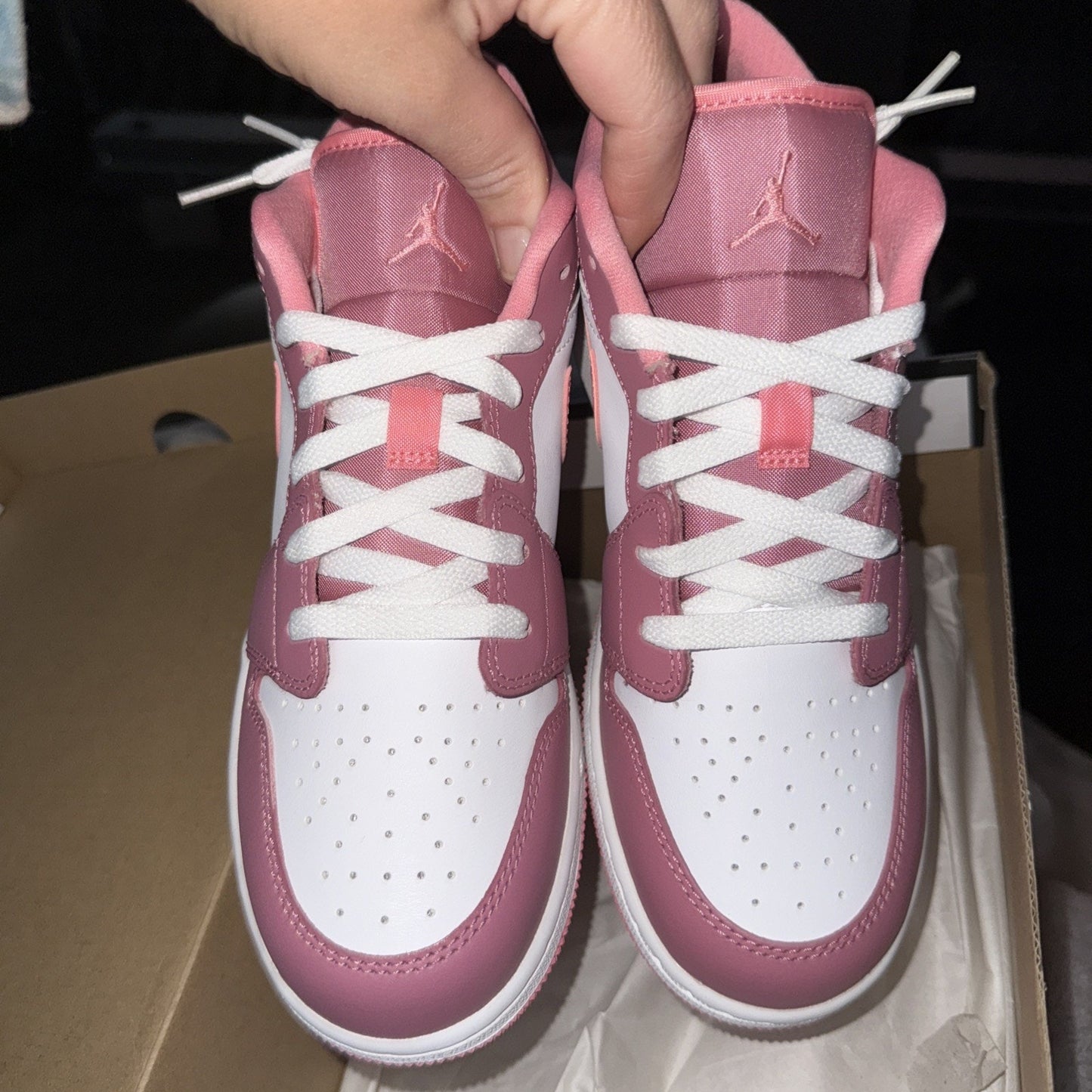 Nike Air Jordan 1 Low Desert Berry Size 6.5Y
