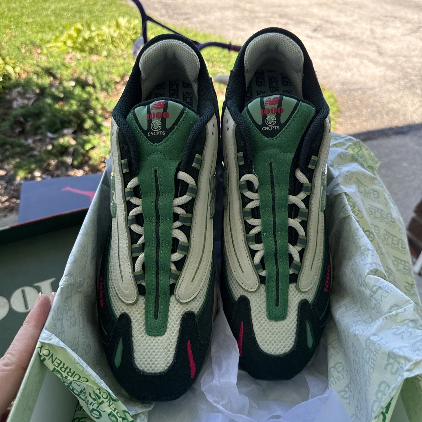 Size 13 - Concepts x New Balance 1000 Míle