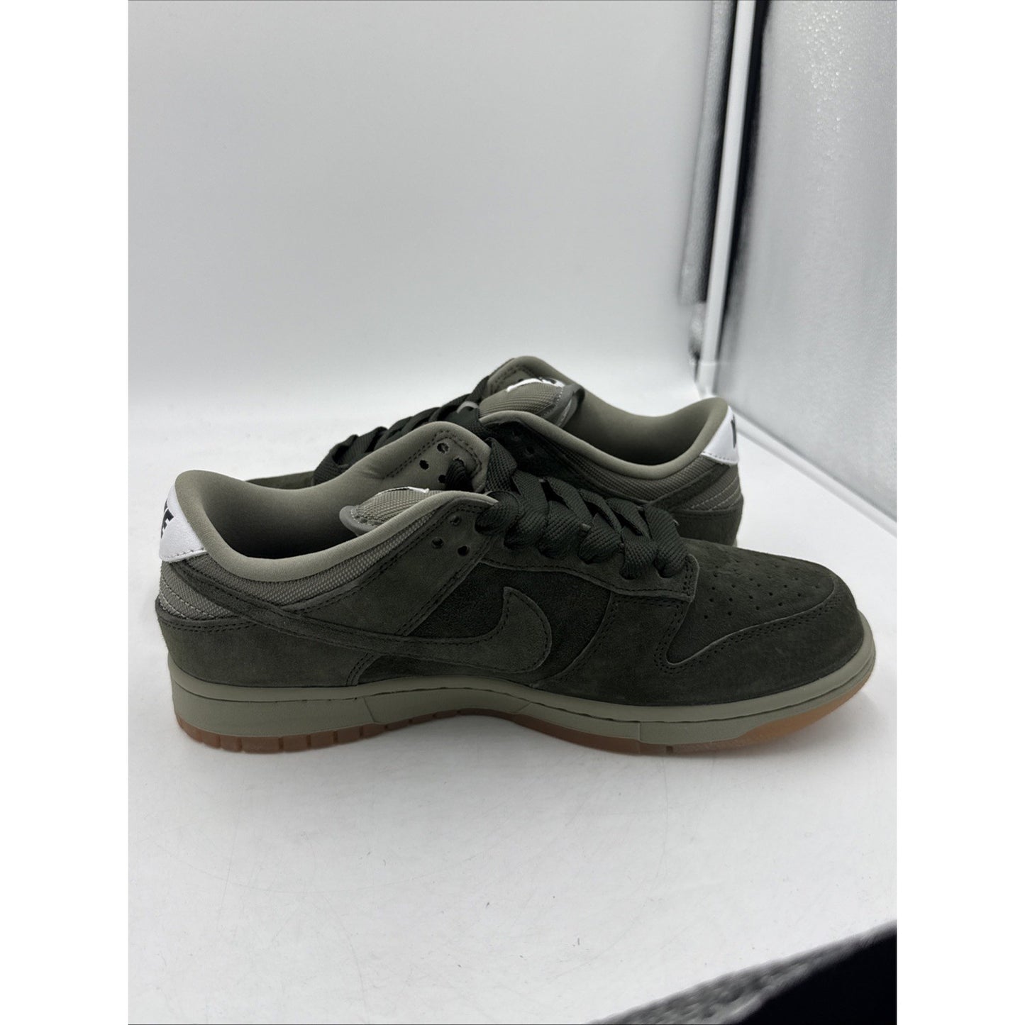 Size 9.5 - Nike Dunk SB Pro B Low Sequoia