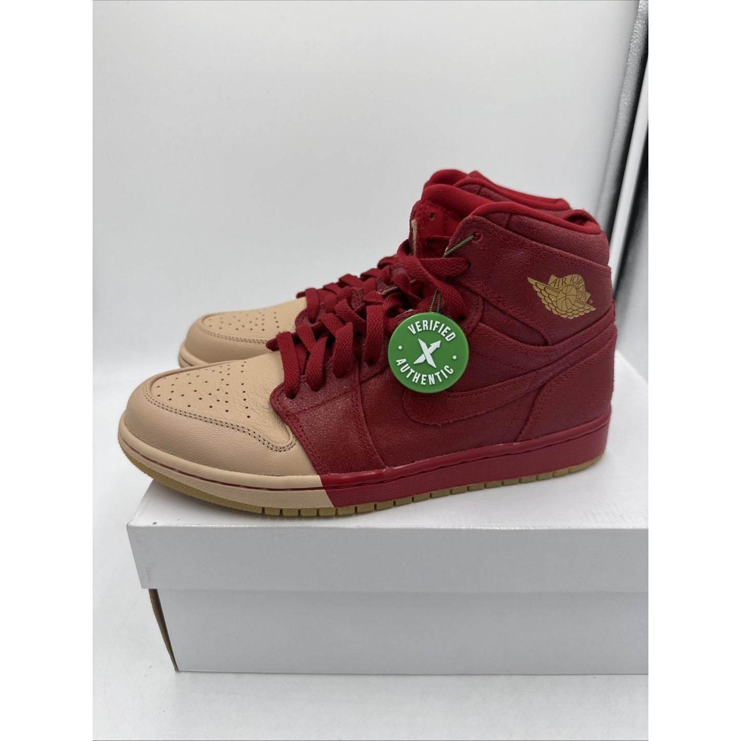 Size 9.5 - Air Jordan 1 Retro Premium High Dipped Toe - Red W