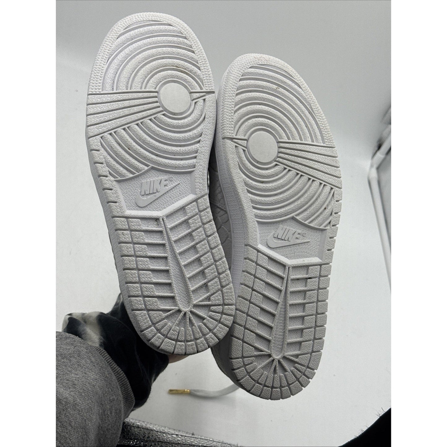 Size 8 - Air Jordan 1 Retro NS Low Off White Promo Sample