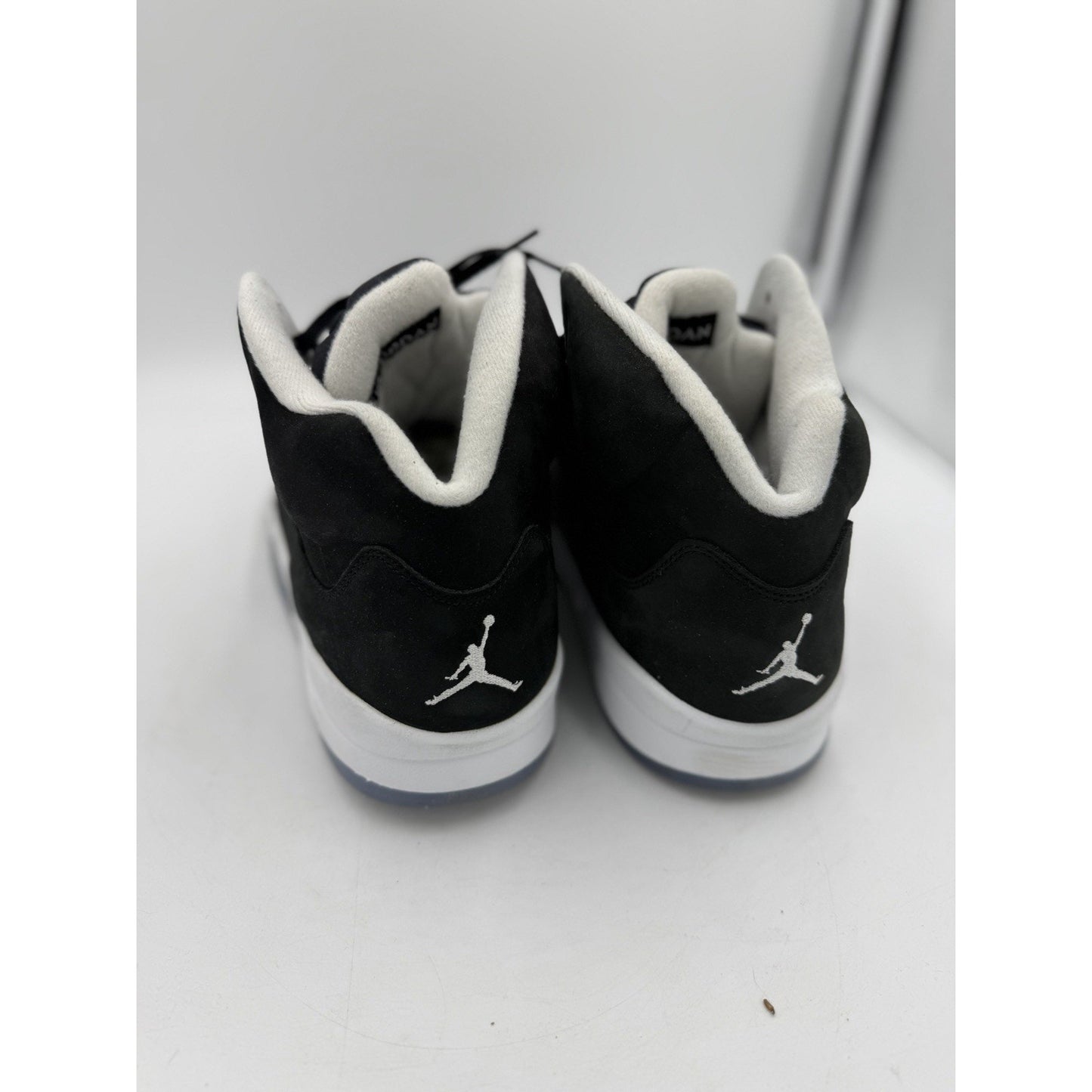 Size 14 - Jordan 5 Retro Mid Oreo Moonlight