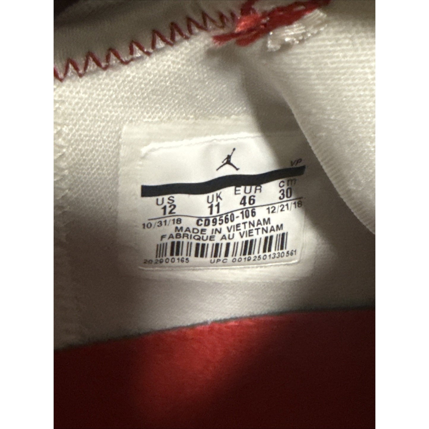 Size 12 - Air Jordan 33 SE Low White Cement