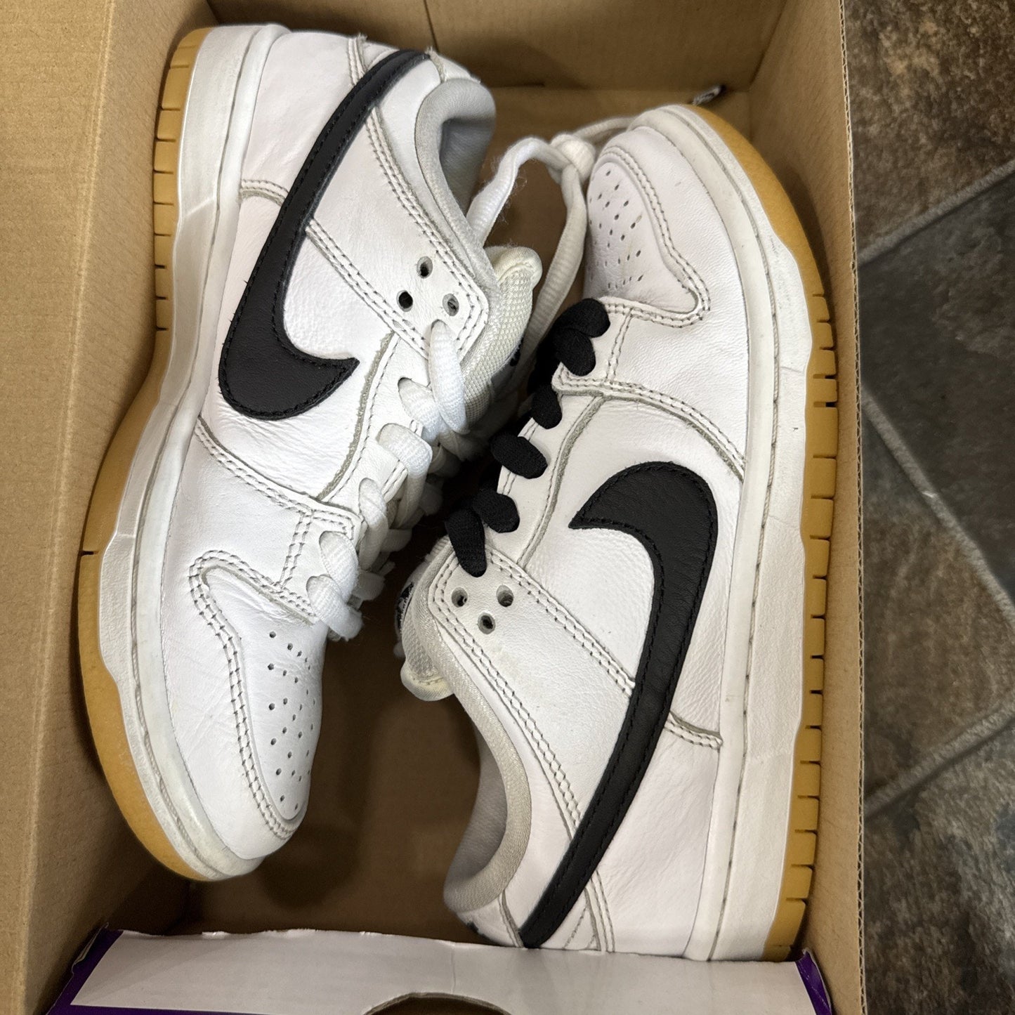 Nike Sb Dunk Low White Gum Bottom