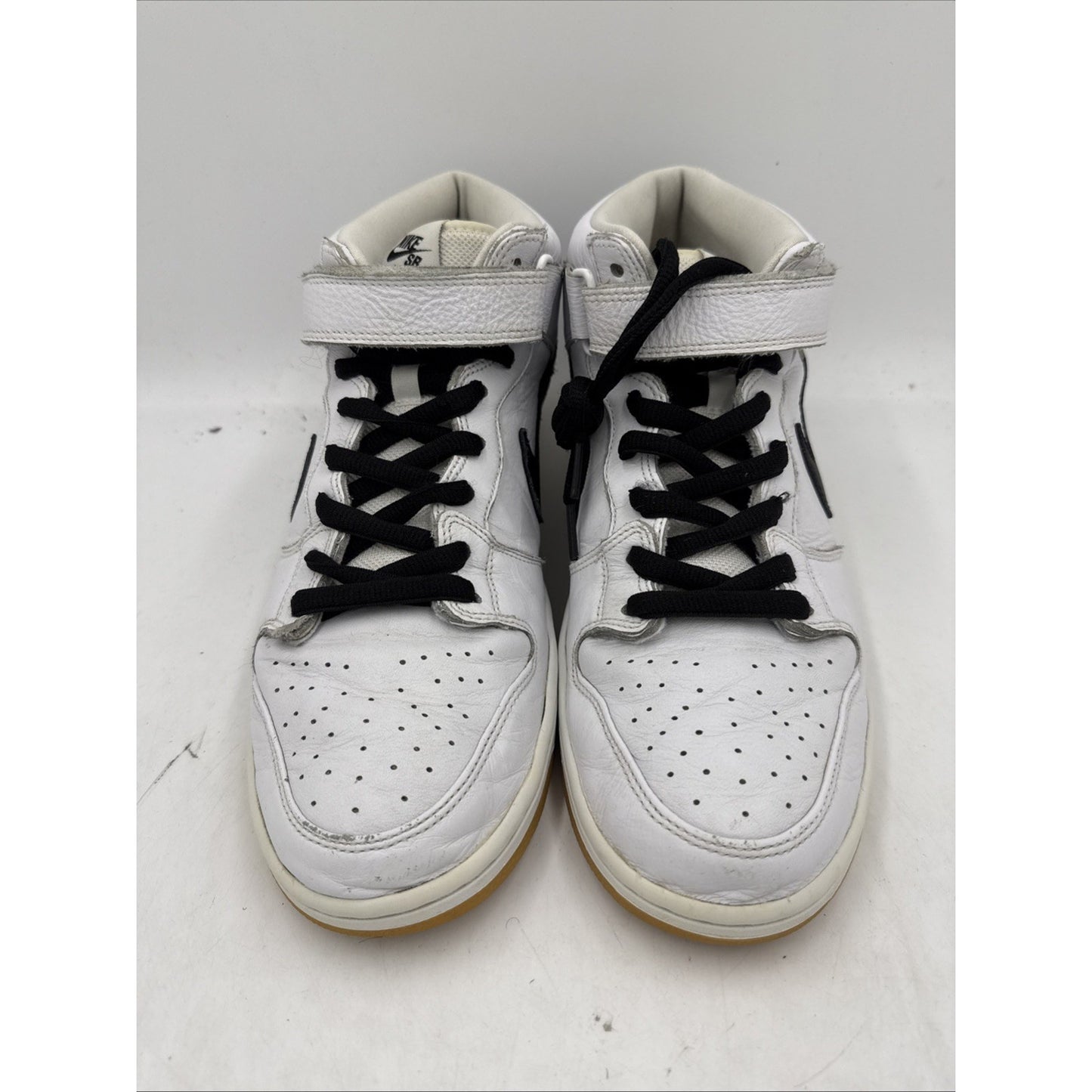 Size 10 - Nike Dunk SB Mid Orange Label