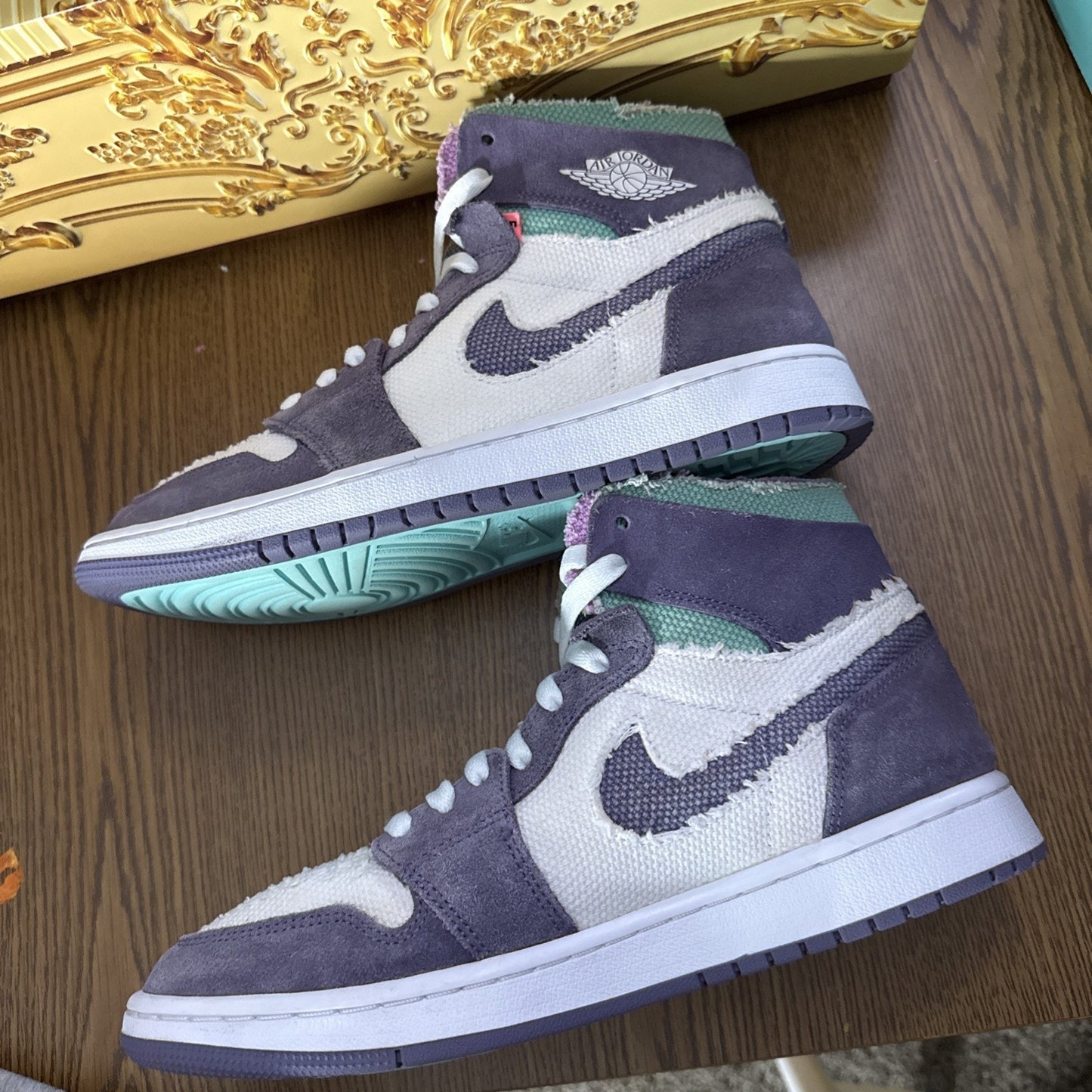 Size 8.5 - Air Jordan 1 Zoom Comfort High Tropical Twist