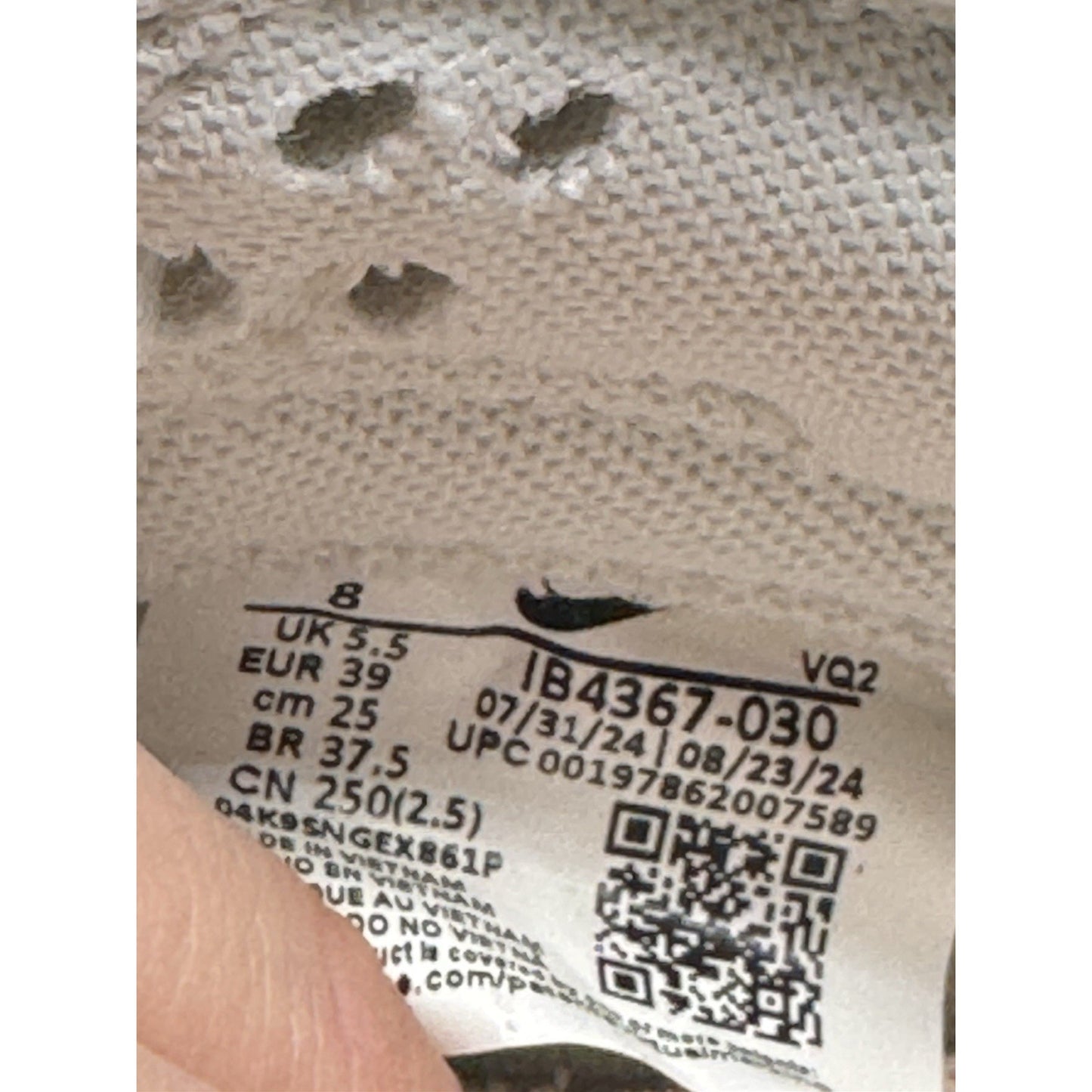 Size 8 - Nike Dunk Low Phantom Washed Coral W bs885