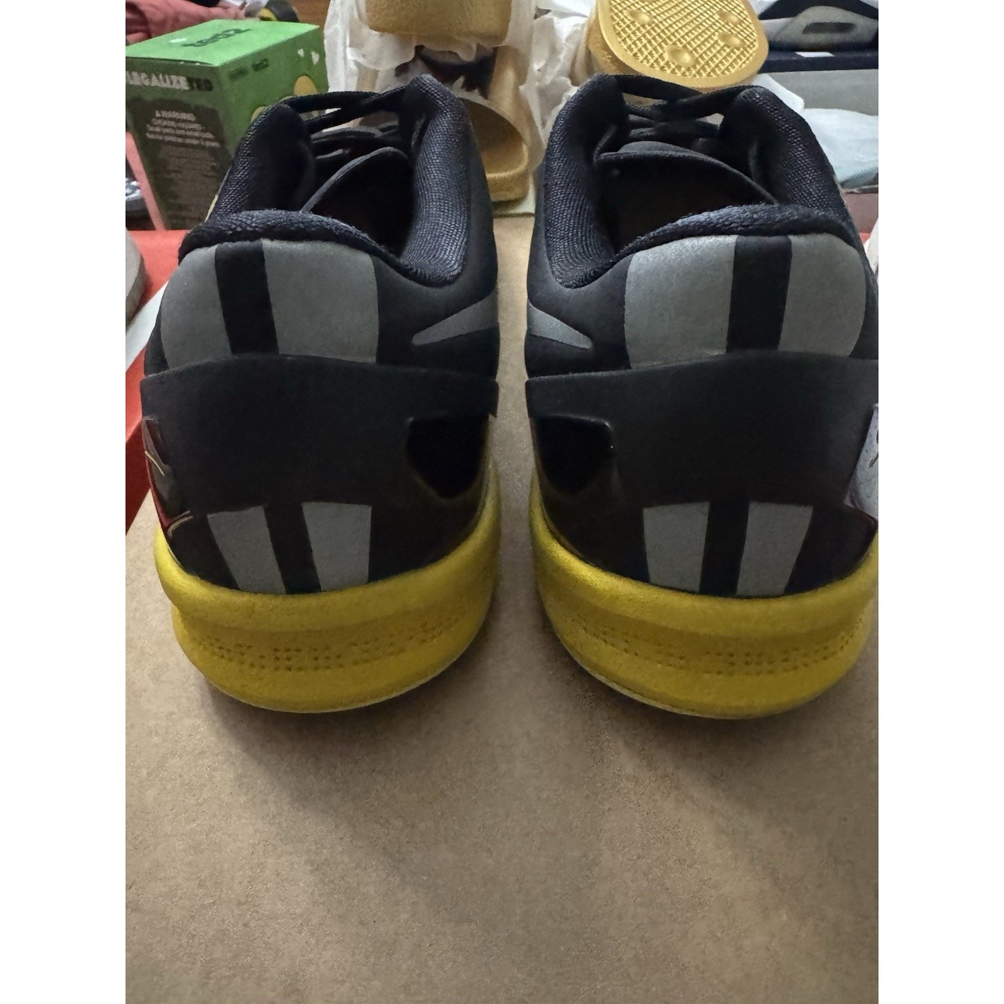 Size 8.5 - Nike Kobe 8 Sulfur Electric