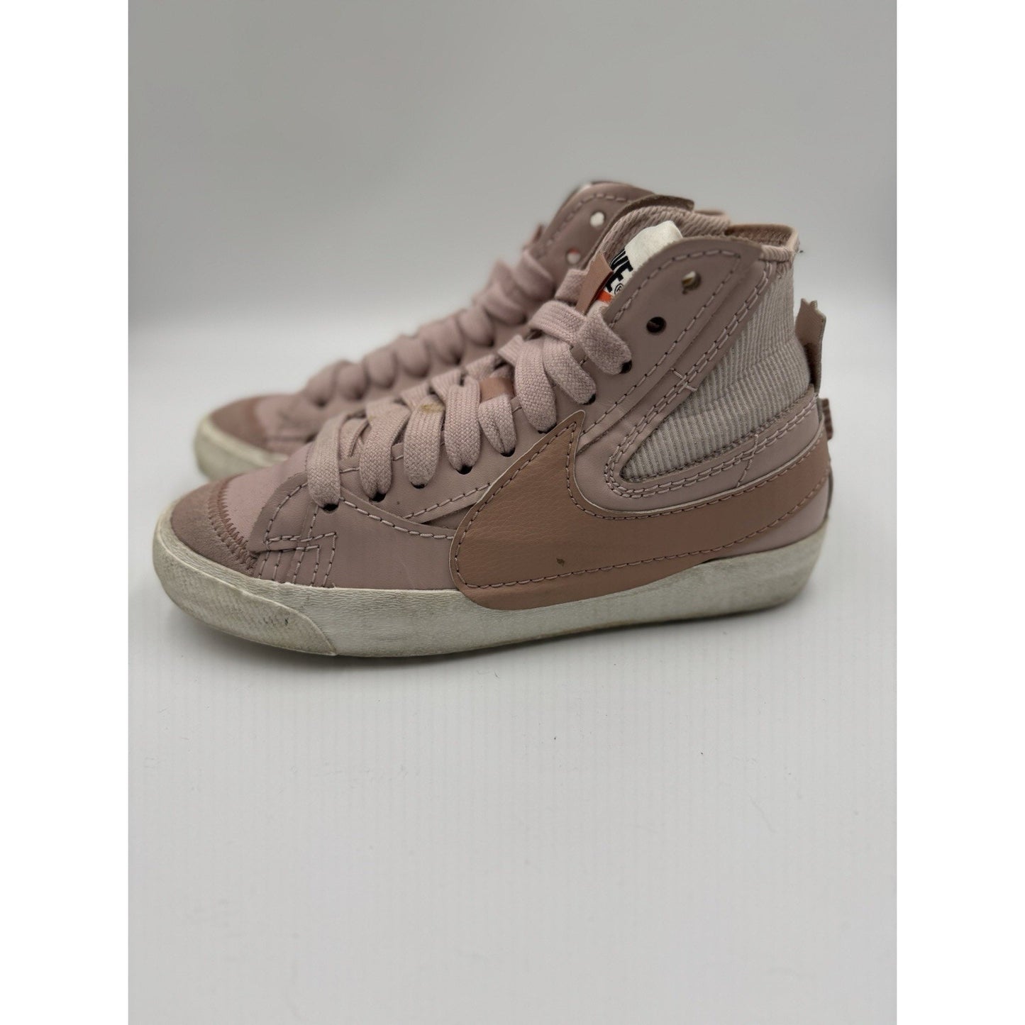 Size 8 - Nike Blazer '77 Jumbo Mid Pink Oxford W NBS302