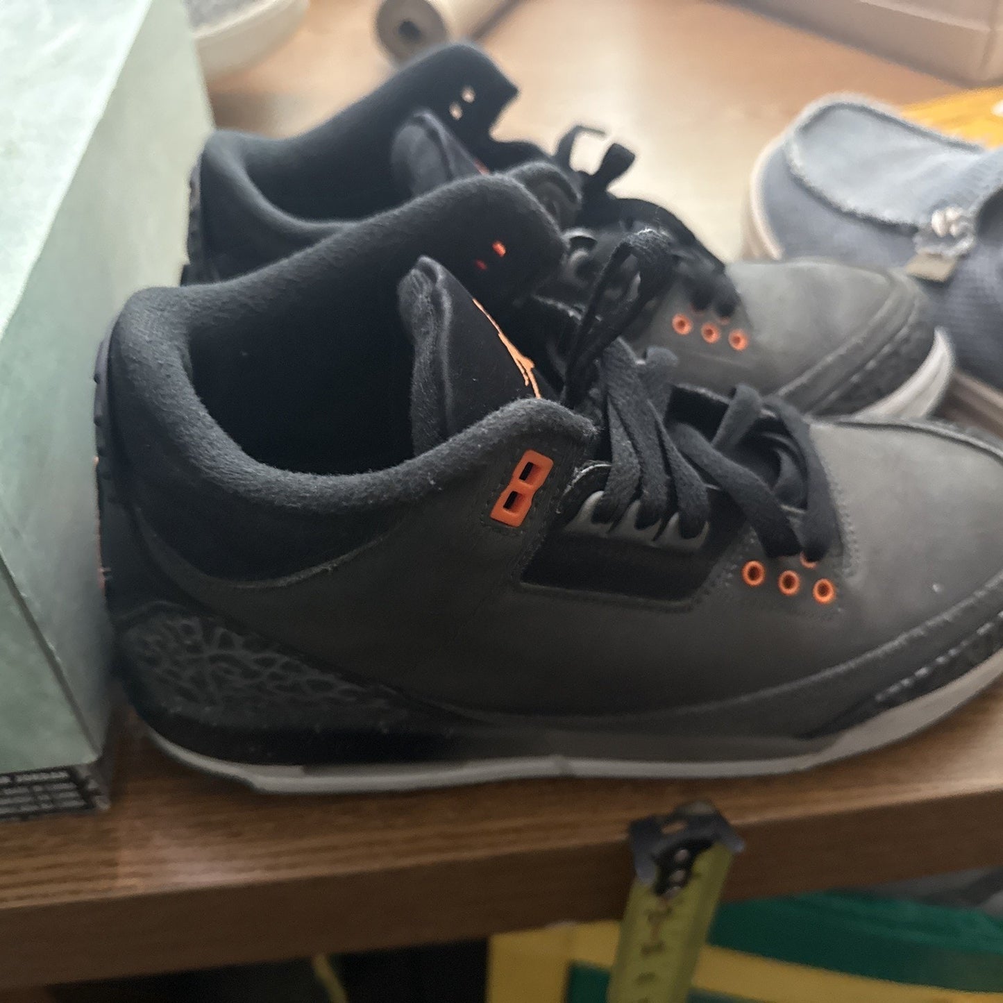 Size 7 (GS) - Jordan 3 Retro 2023 Mid Fear Pack - DM0967-080