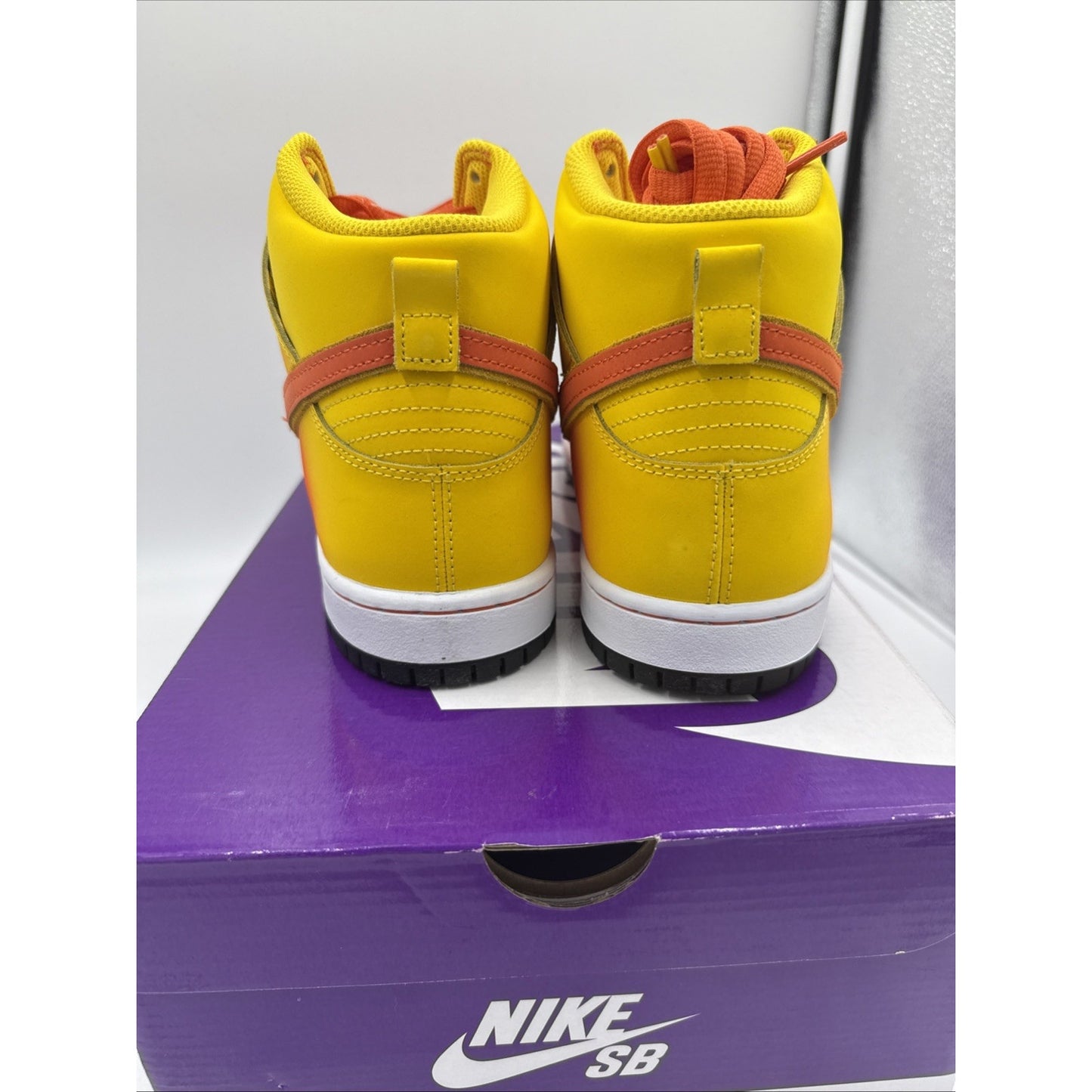 Nike SB Dunk High Sweet Tooth Candy Corn (FN5107-700) Men's Size 10.5