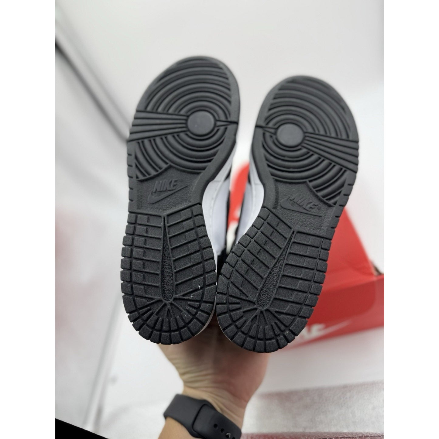 Size 6.5Y - Dunk Low GS Black white Leather (CW1590-100) bs876