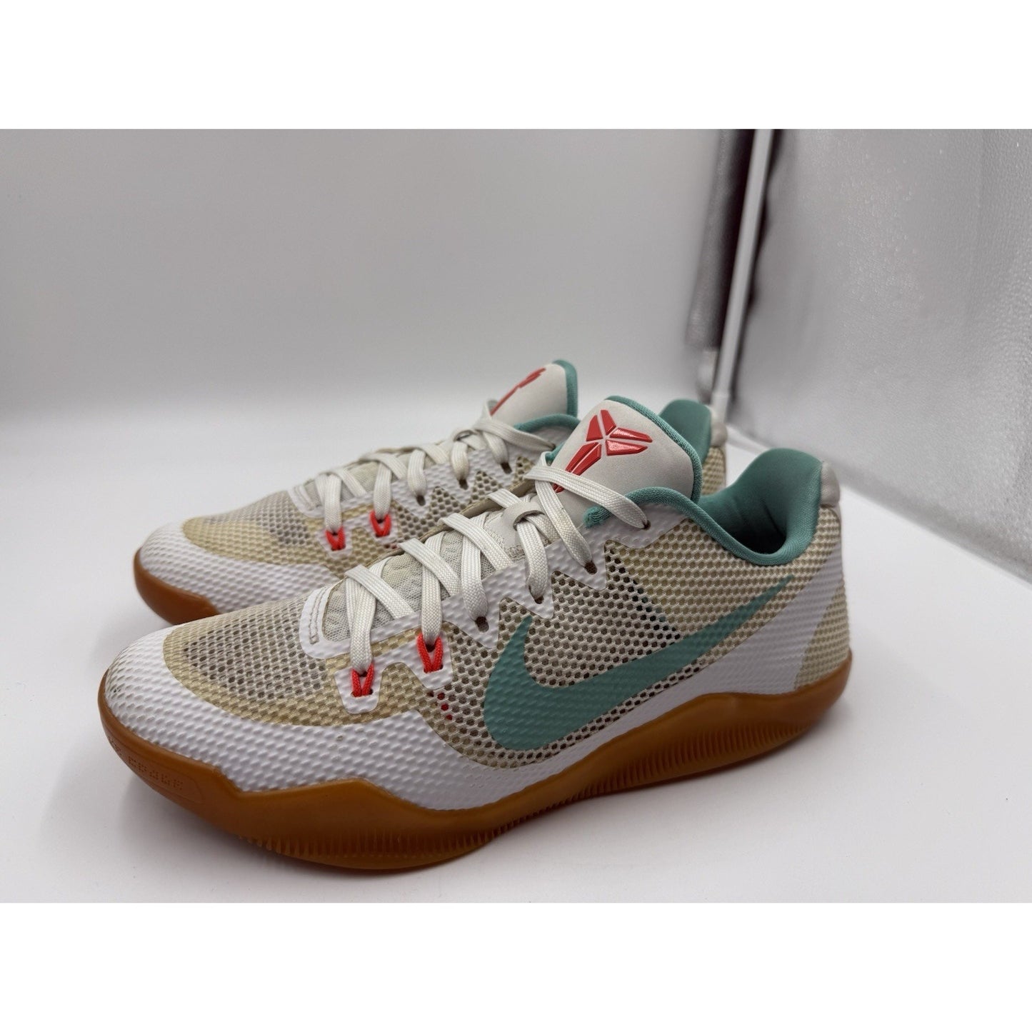 Size 9 - Nike Kobe 11 Summer - 836183-103 Impossible To Find BS658