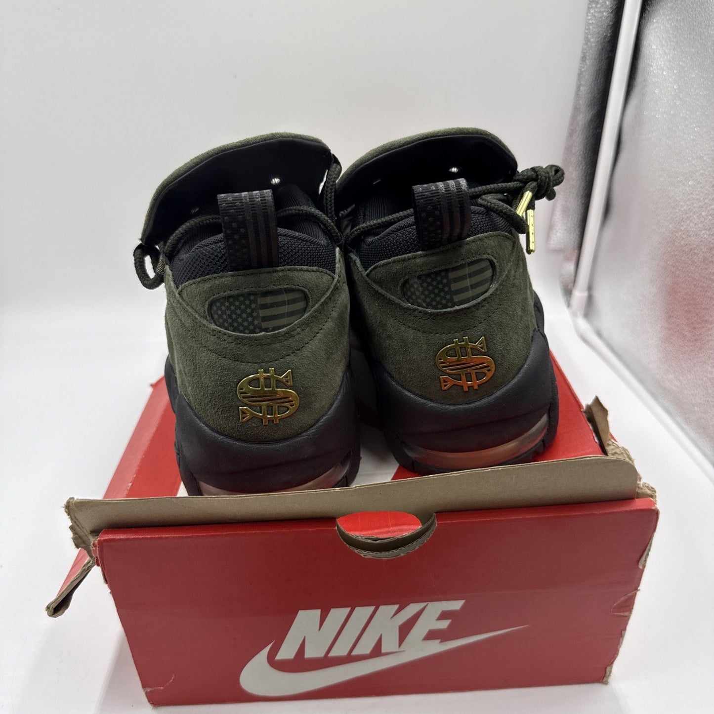 Size 10 - Nike Air More Money US Dollar