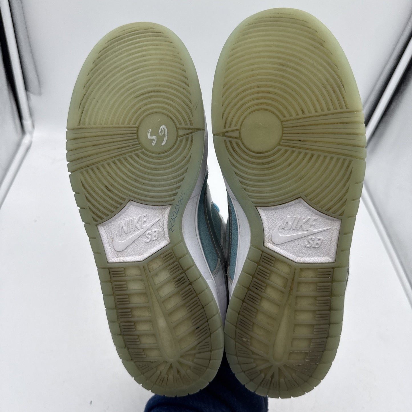 Size 8.5 - FTC x Nike Dunk SB Low Lagoon Pulse