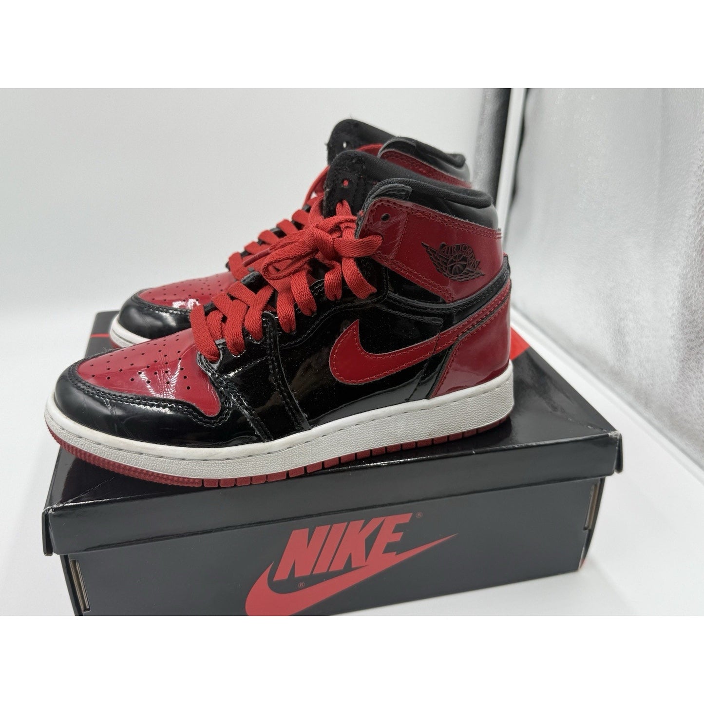 Size 5.5 (GS) - Jordan 1 Retro OG High Patent Bred BS601