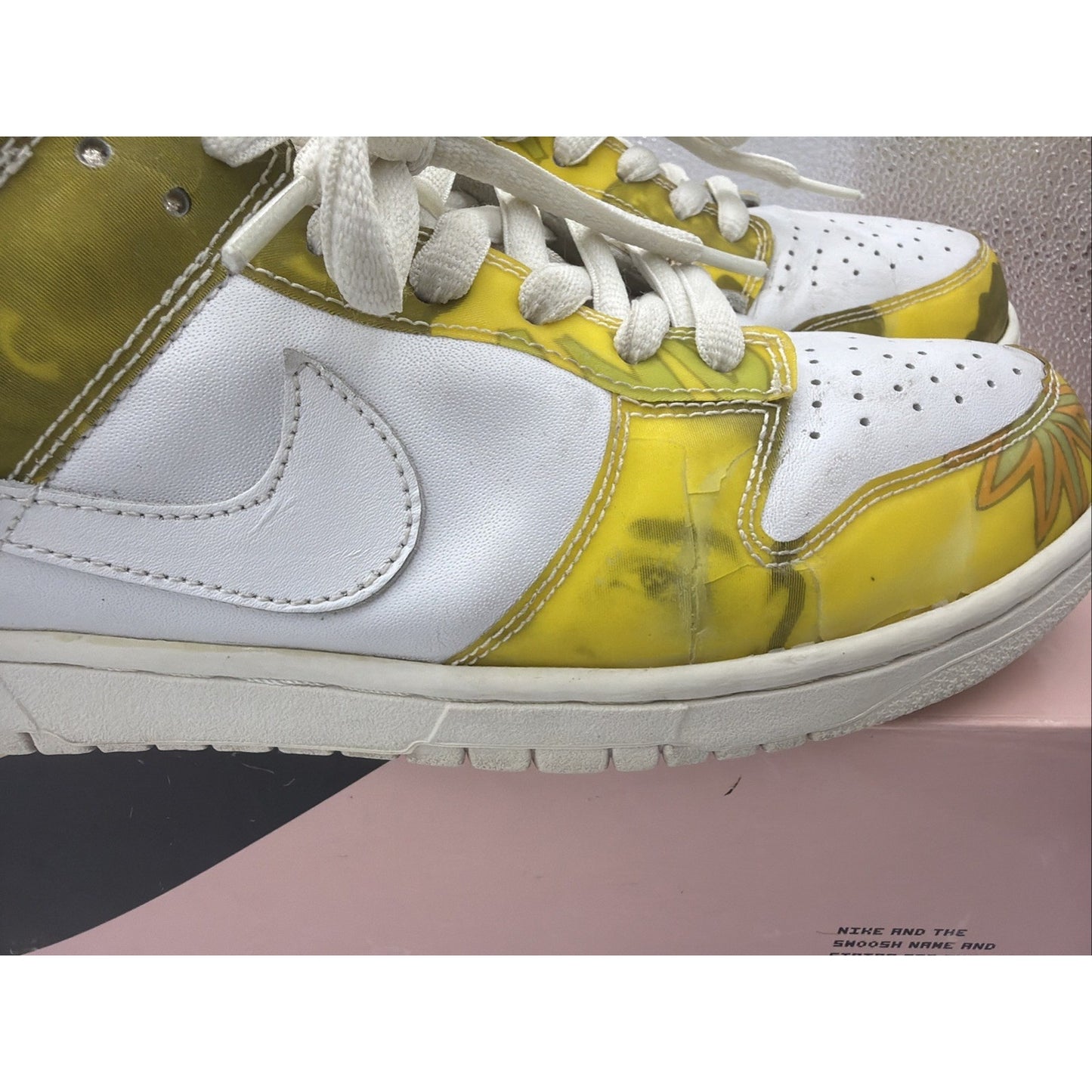 Size 9.5 - Nike Dunk Pro SB Low De La Soul