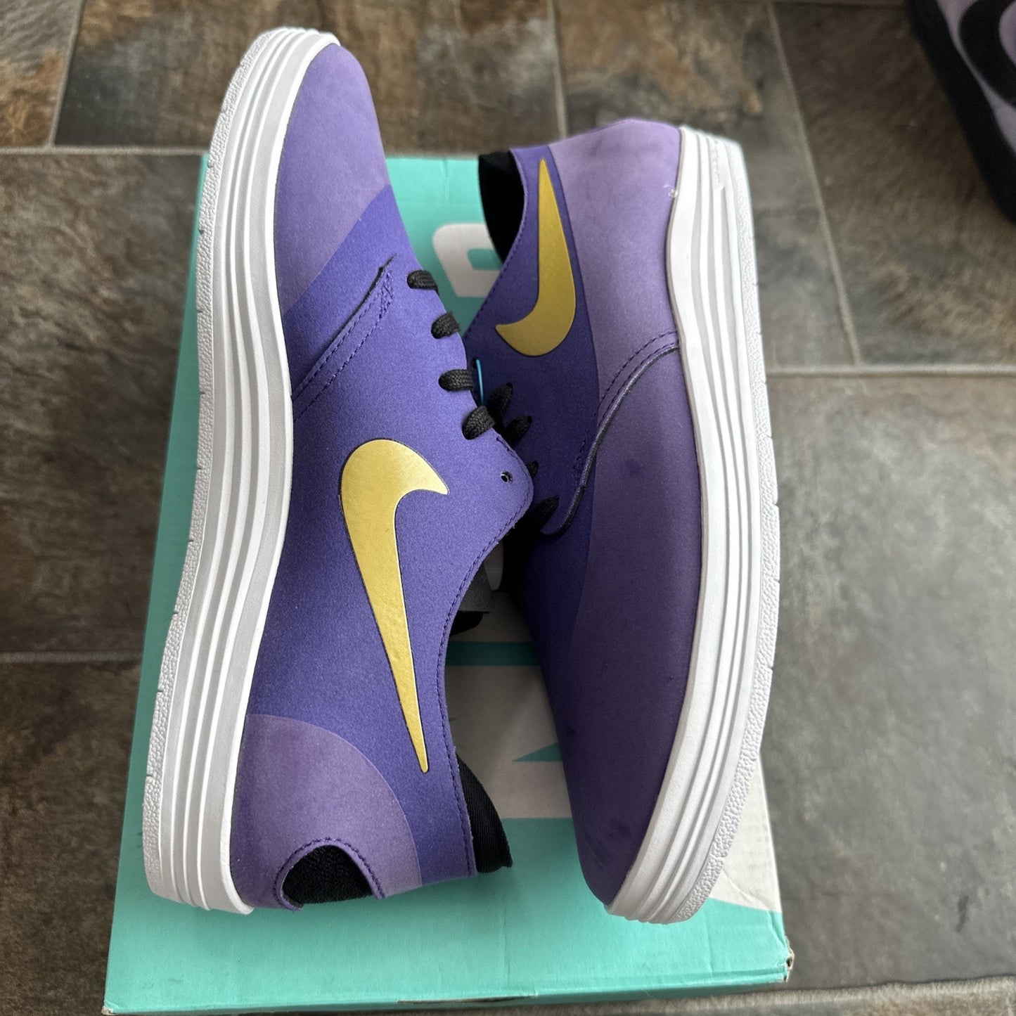 Nike SB Lunar OneShot Purple Yellow Men’s 11 Skate Shoes Lakers Vikings LSU