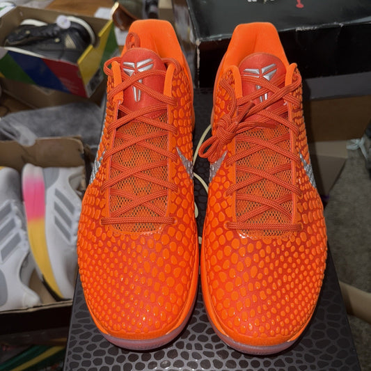 MENS KOBE VI PROTRO_TOTAL ORANGE/METALLIC SILVER IN STOCK SIZE 11.5 BS456