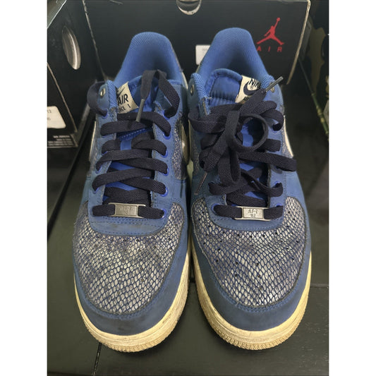 Size 9.5 - Nike Air Force 1 Blue