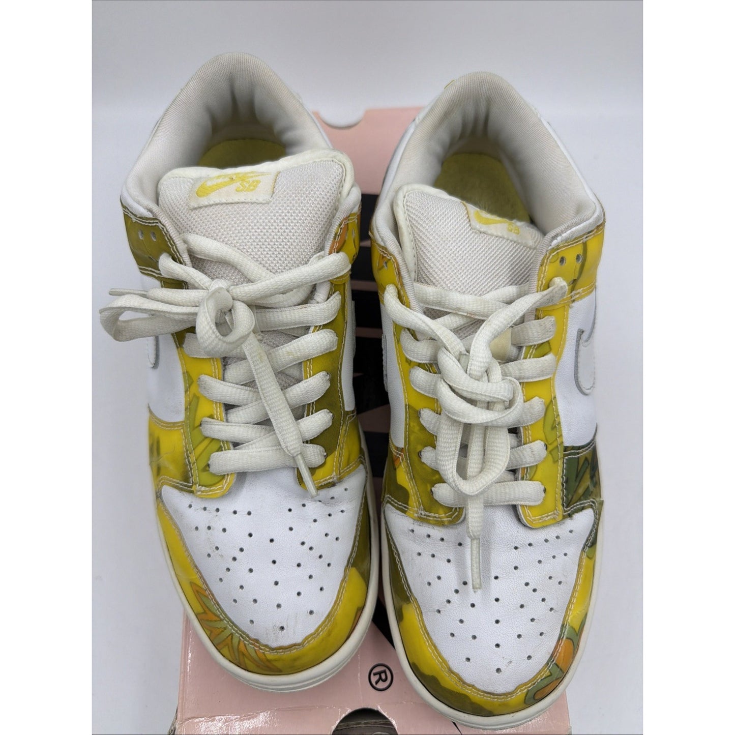 Size 9.5 - Nike Dunk Pro SB Low De La Soul