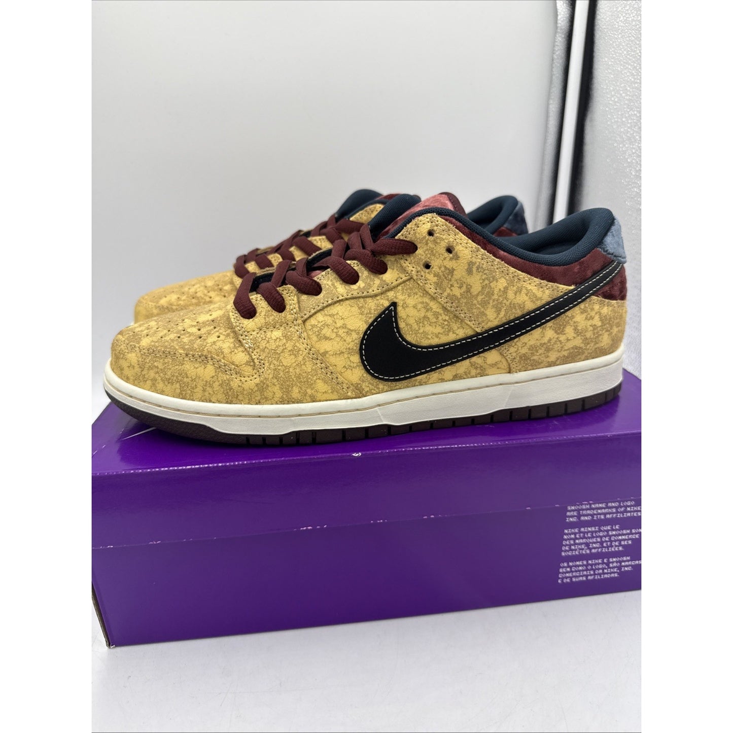 Size 11.5 - Nike Dunk SB Low City of Cinema