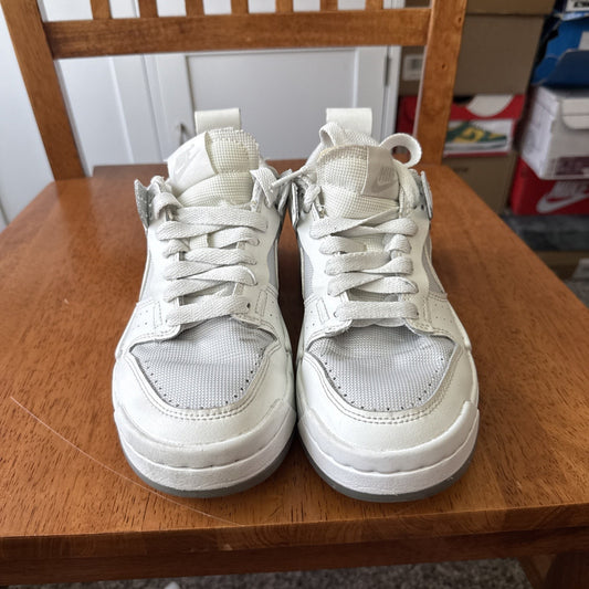 Size 6.5 - Nike Dunk Disrupt Low Photon Dust W NBS052