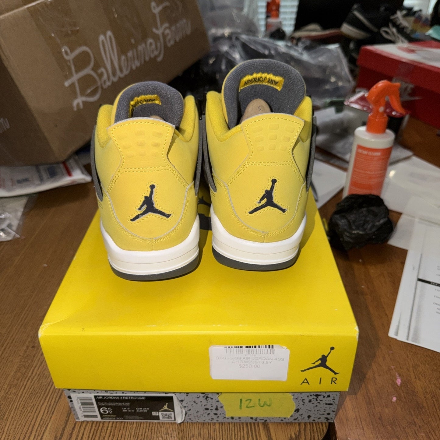Air Jordan 4 Retro Lightning 408452-700 GS Size 5Y With Box 📦