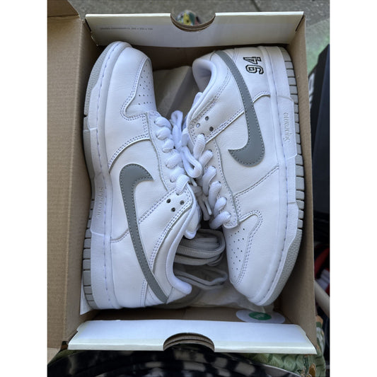 nike supreme sb dunk Size 6.5