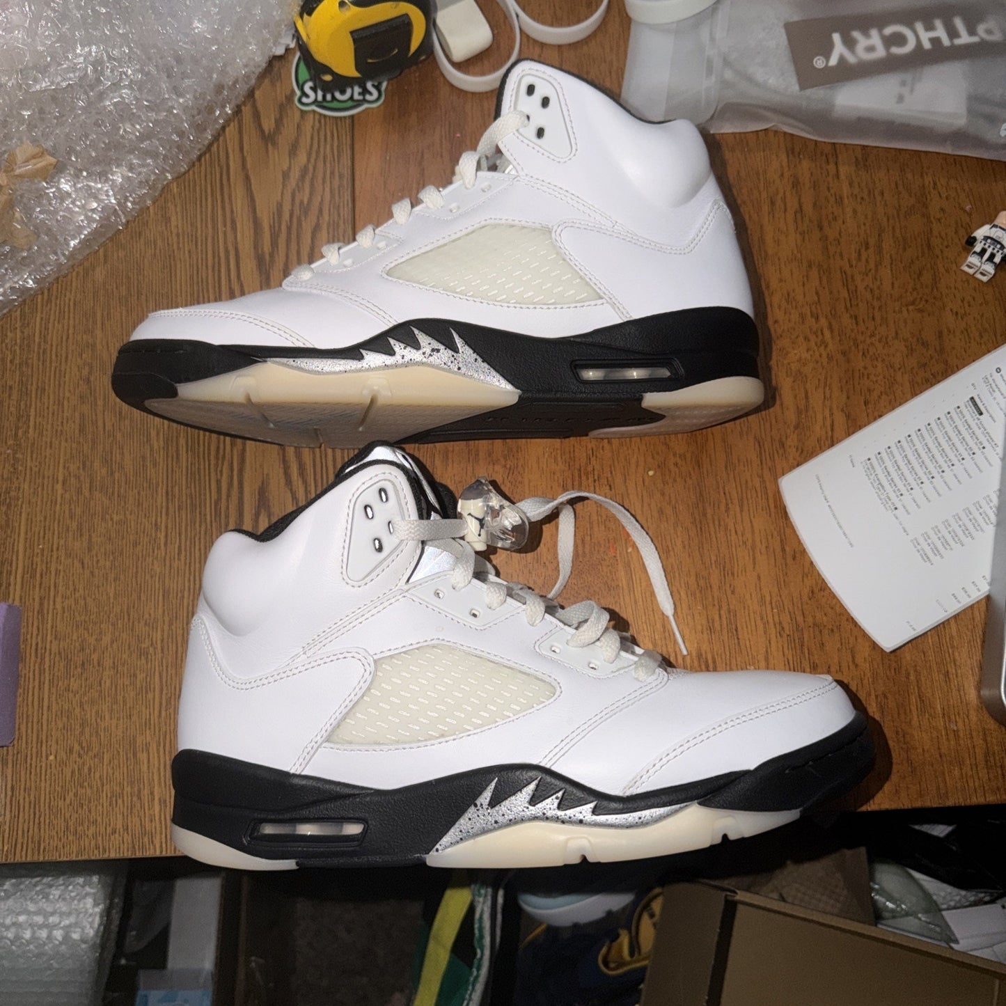 Nike Air Jordan 5 Retro Reverse Metallic White Black Size 10.5 DD0587-110