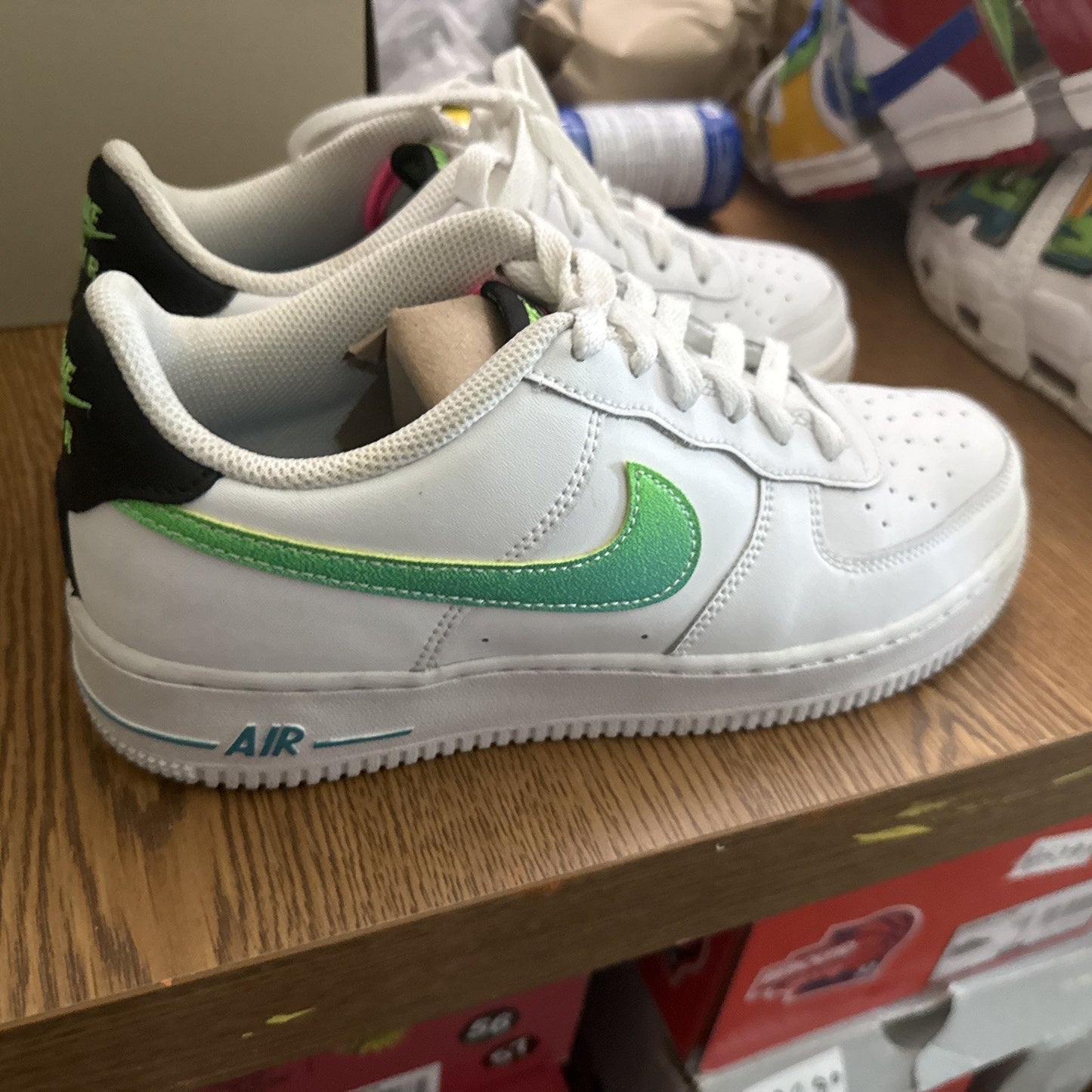Nike Air Force 1 '07 LV8 White Aquamarine Green Strike DJ5154-100 Size US 7Y
