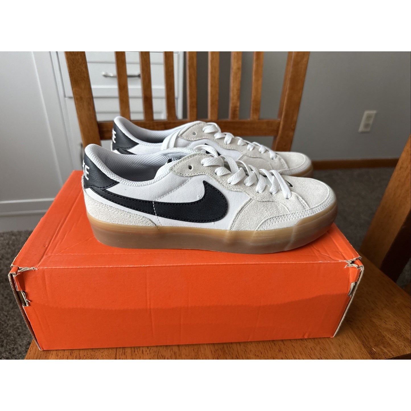 Size 8.5 - Nike Zoom Pogo Plus SB BS096