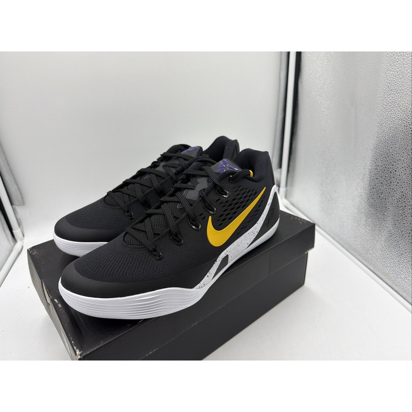 Size 9.5 - Nike Kobe 9 EM Protro TB Lakers Away