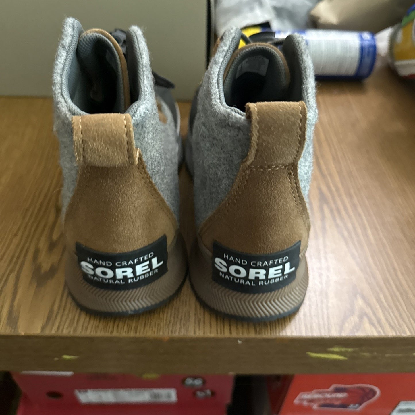 Sorel Out N About Duck Boots Gray Felt Tan Leather Womens Size 4
