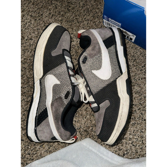 Size 10 Nike Air Insurgent 6.0 313655-015 LEP