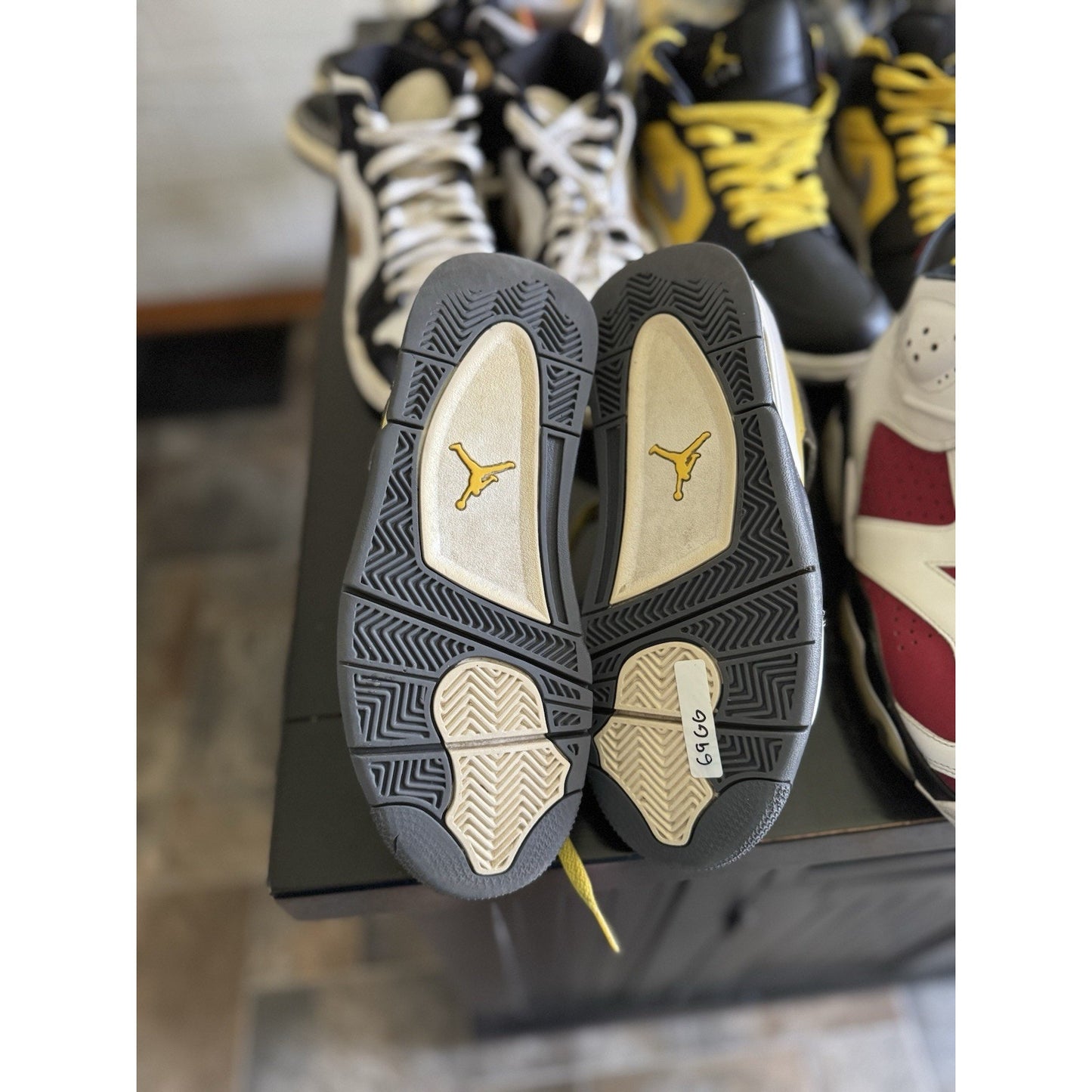 Size 6 - Jordan 4 Retro GS Tour Yellow 2021 - 408452700 NBS154