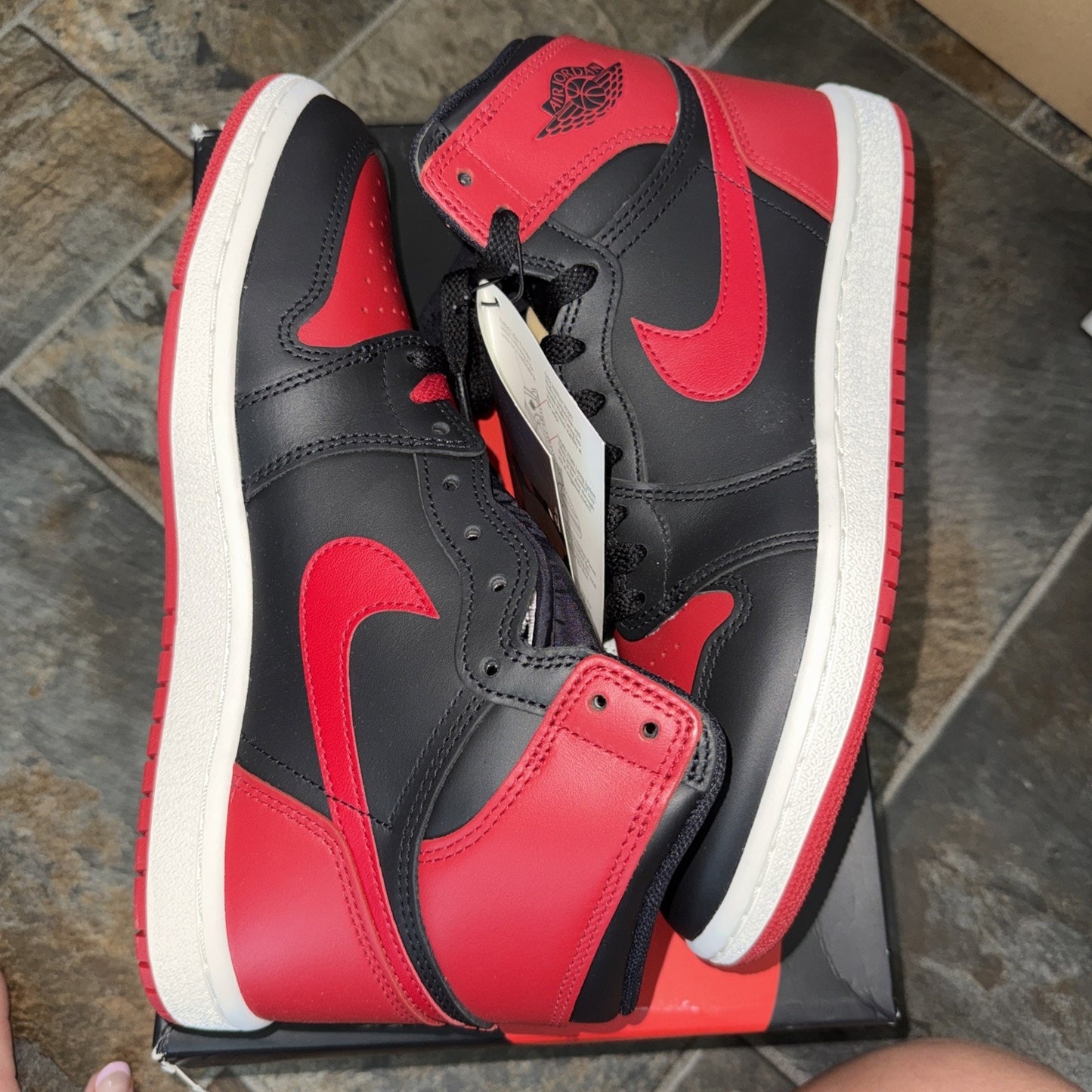 Size 9.5 - Air Jordan 1 Retro '85 OG 2025 High Bred / Banned